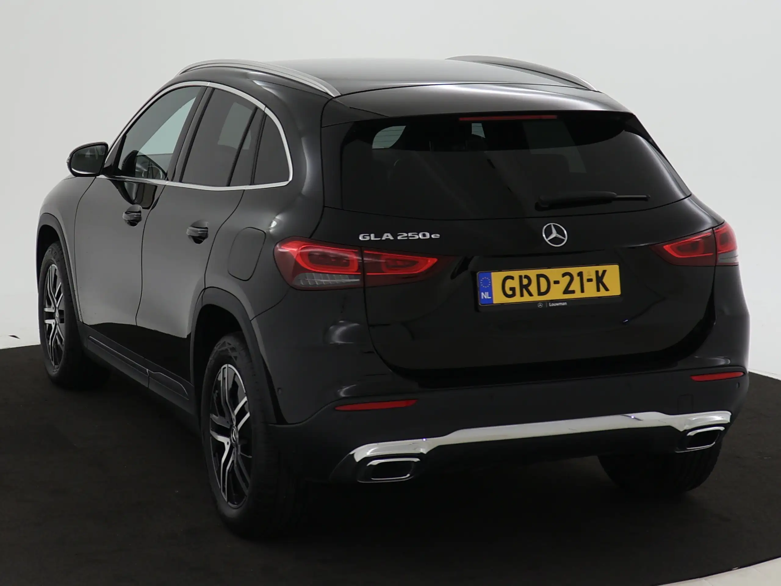 Mercedes-Benz - GLA 250