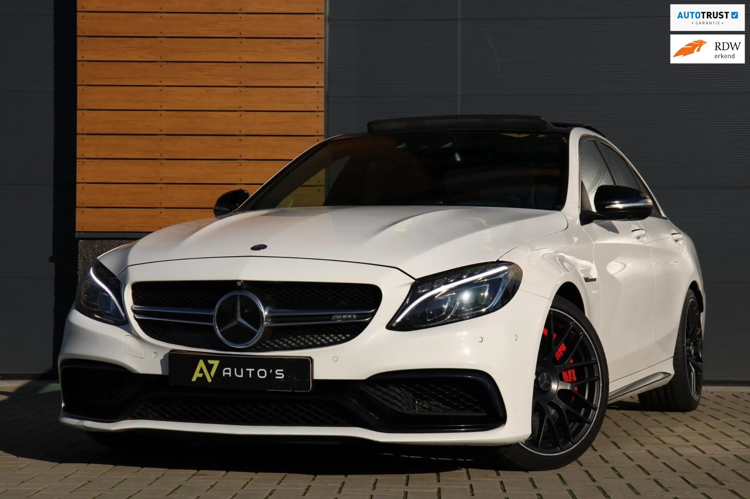 Mercedes-Benz C 63 AMG 2015