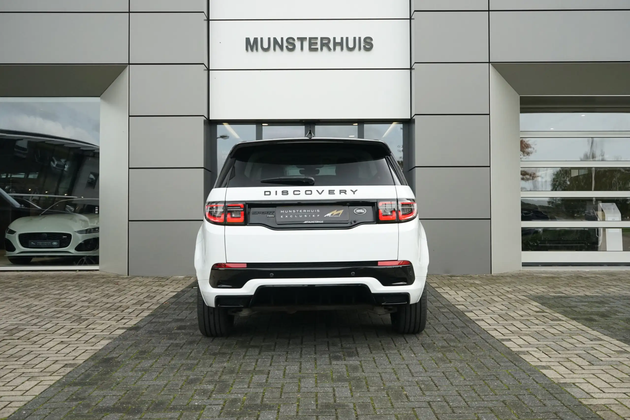 Land Rover - Discovery Sport