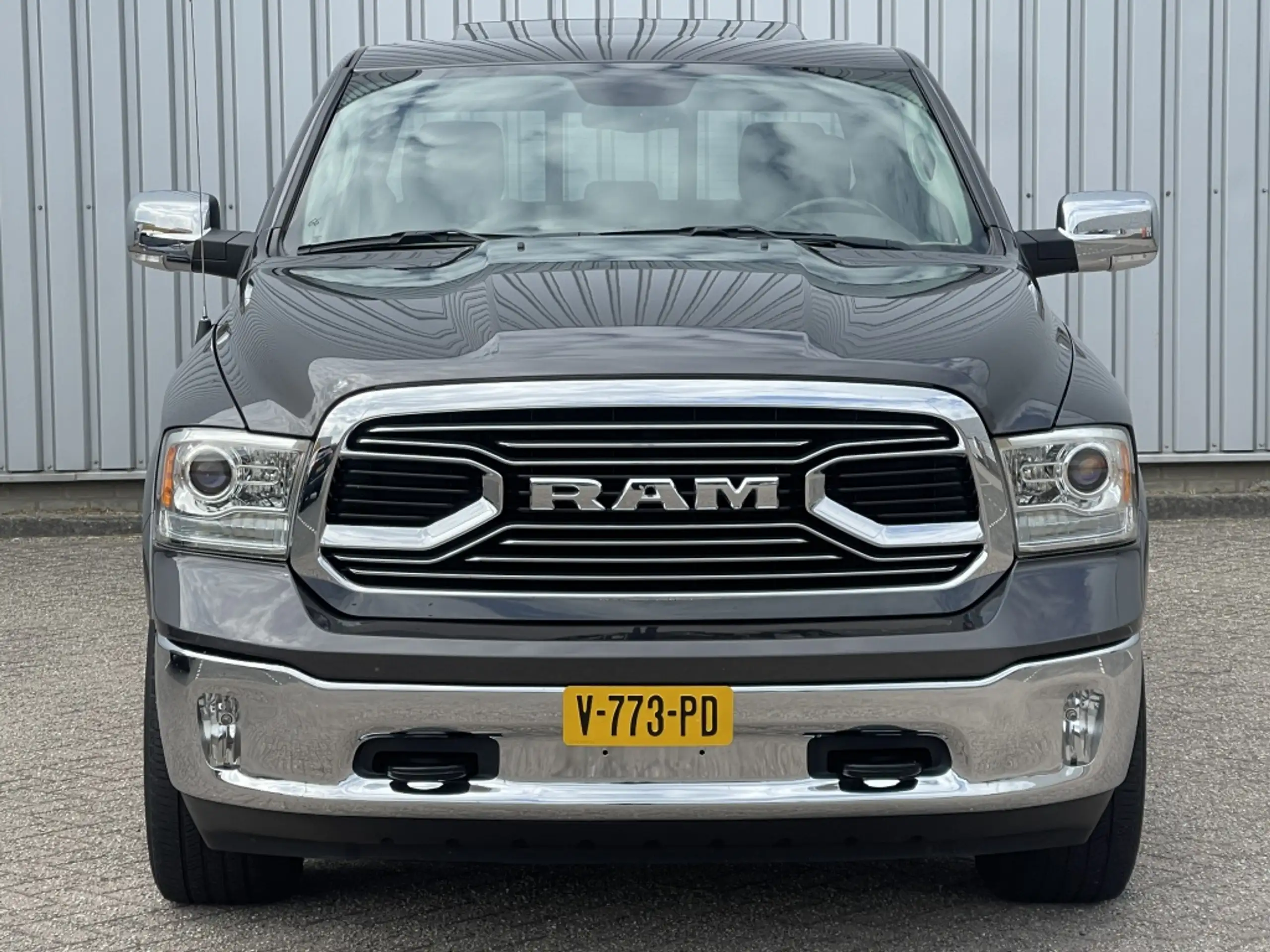 Dodge - RAM