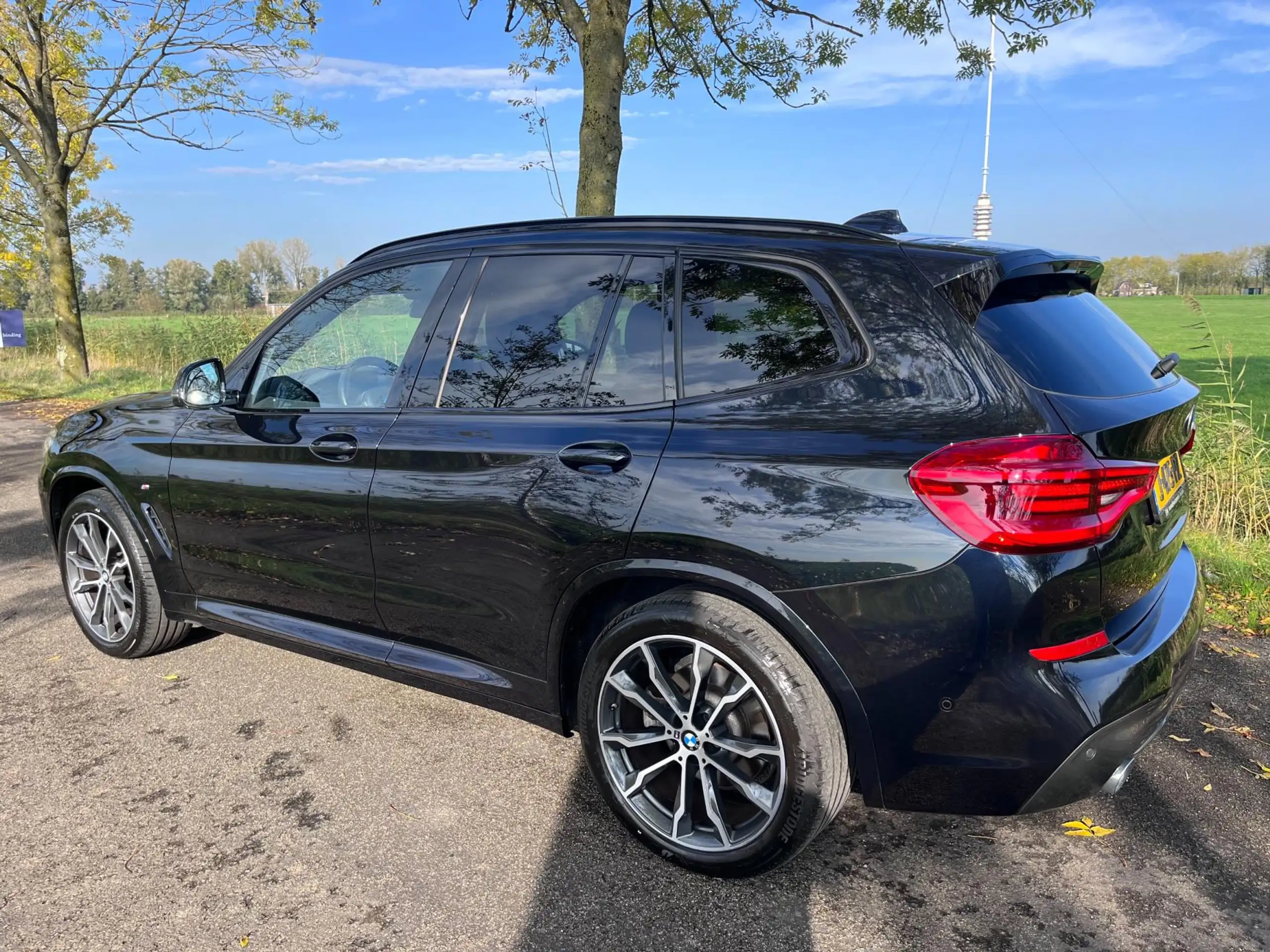 BMW - X3