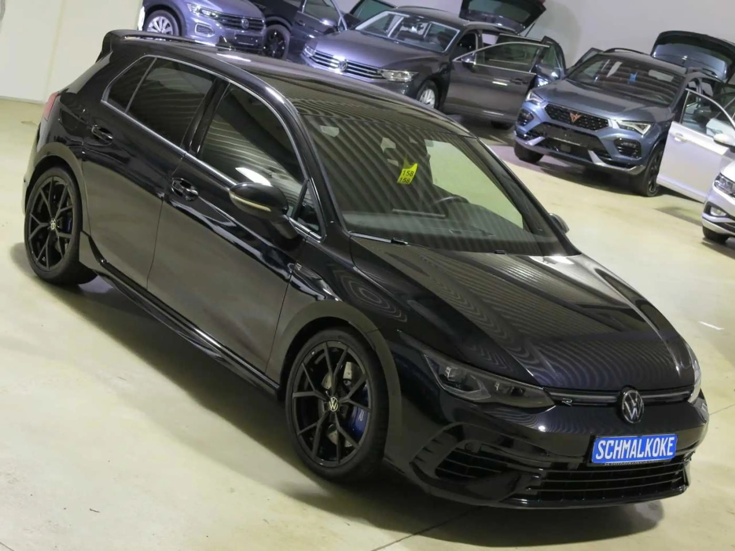 Volkswagen - Golf