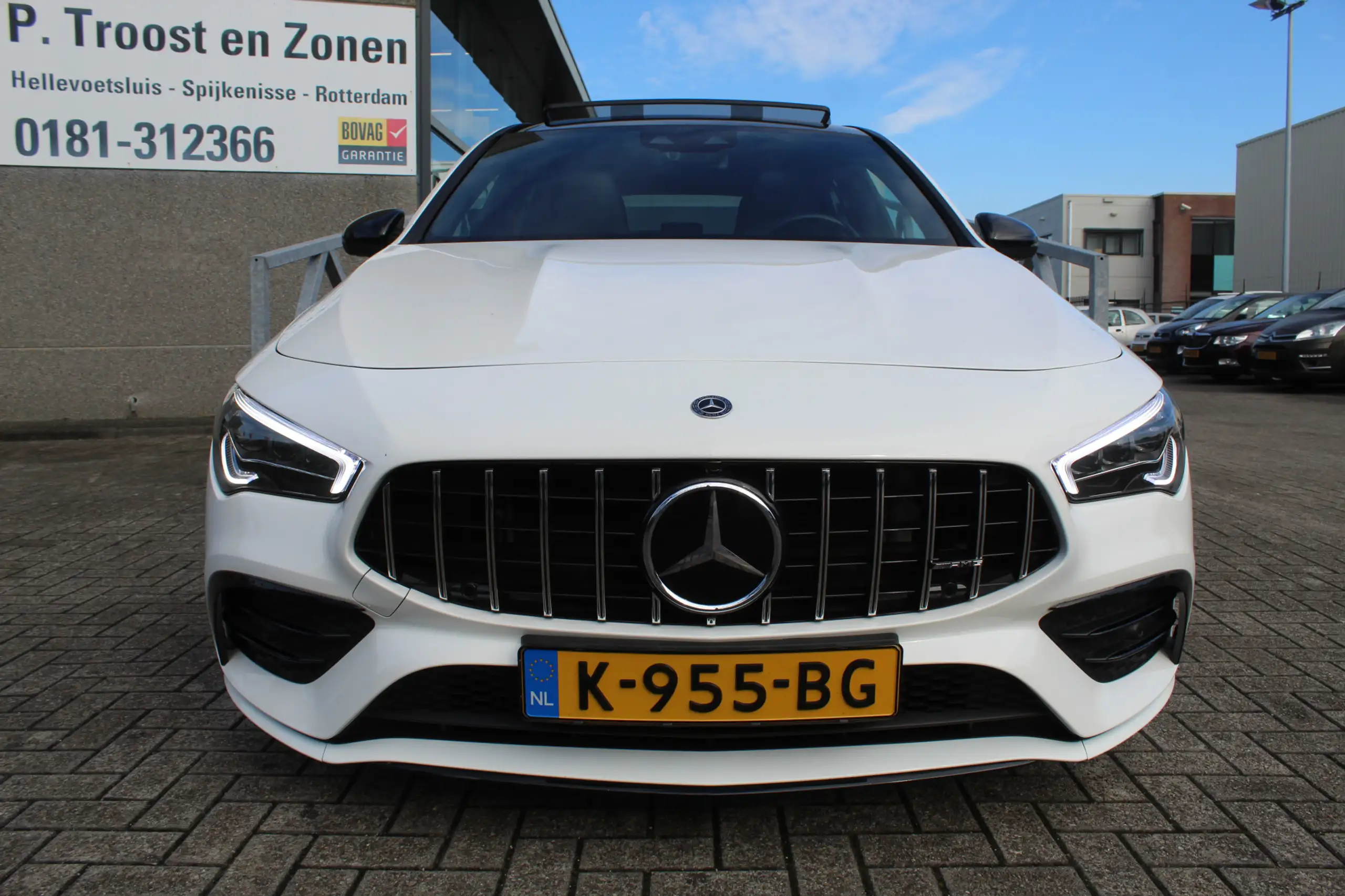 Mercedes-Benz - CLA 35 AMG