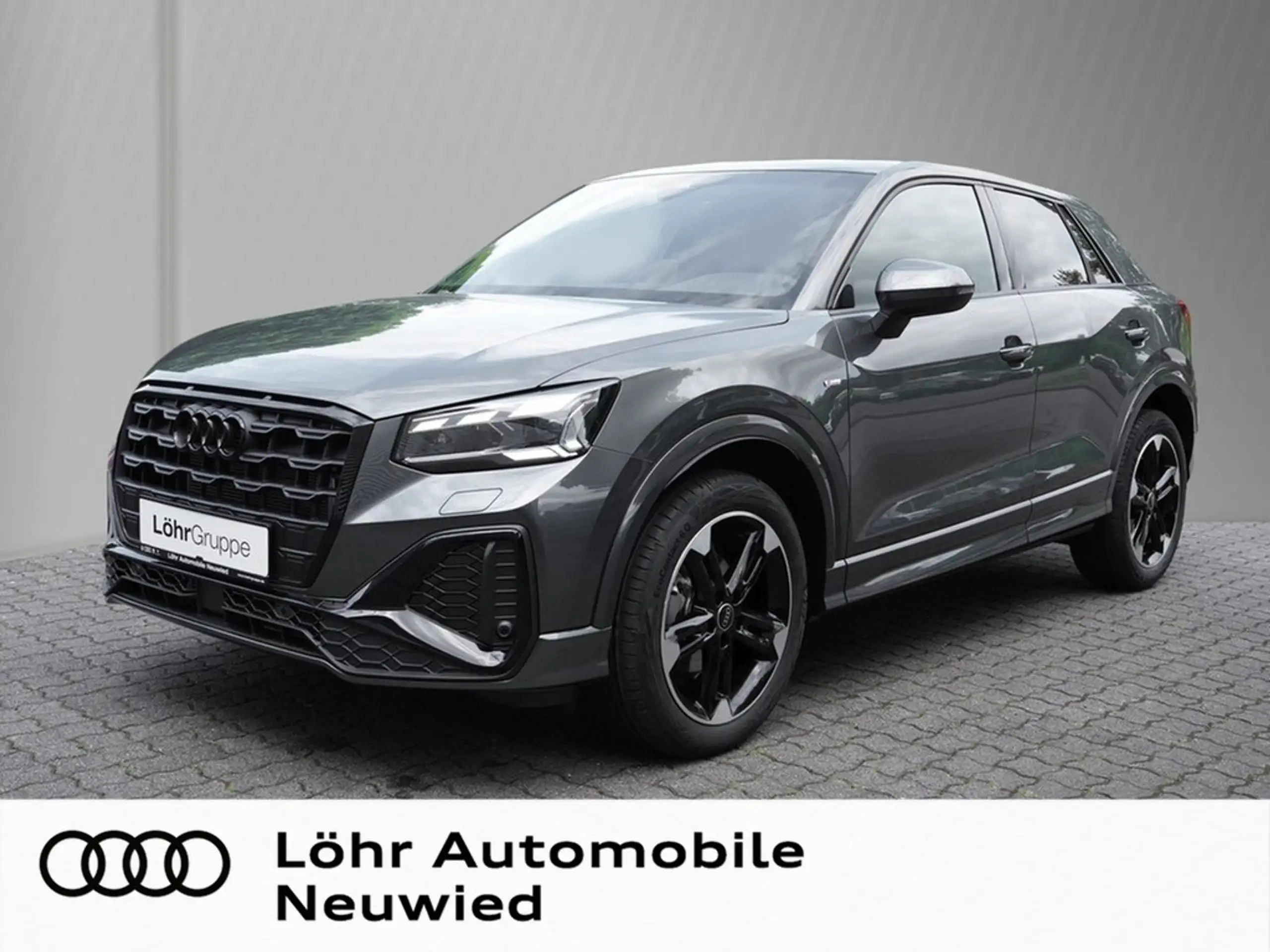 Audi - Q2