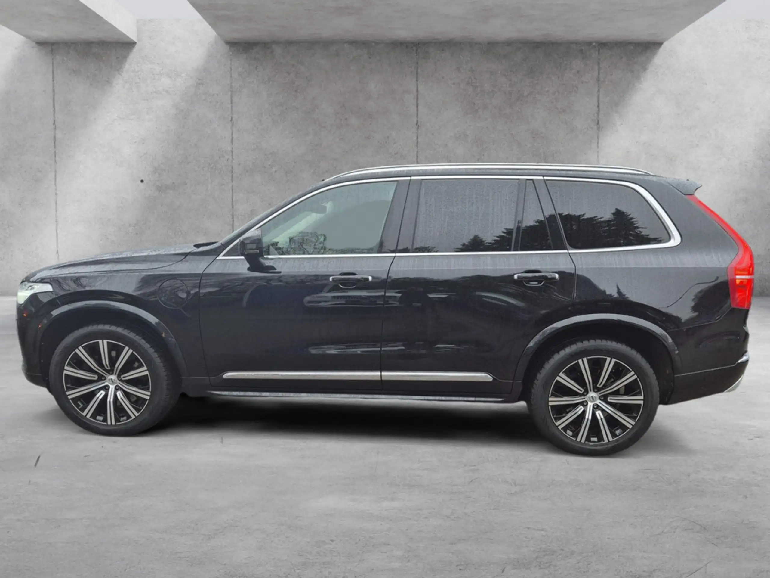 Volvo - XC90