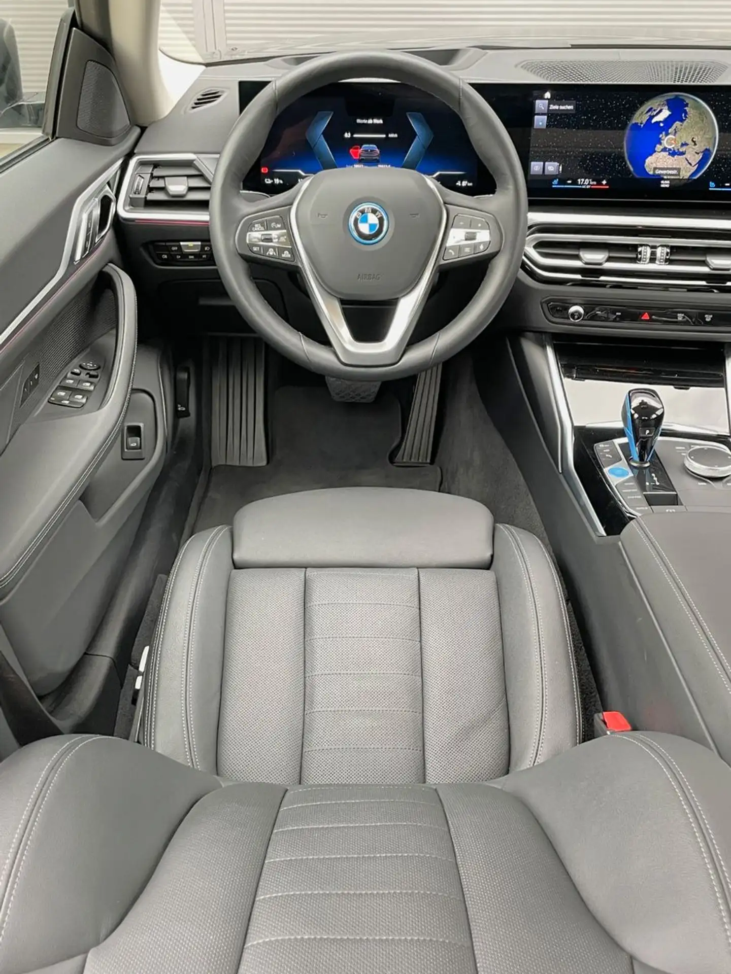 BMW - i4