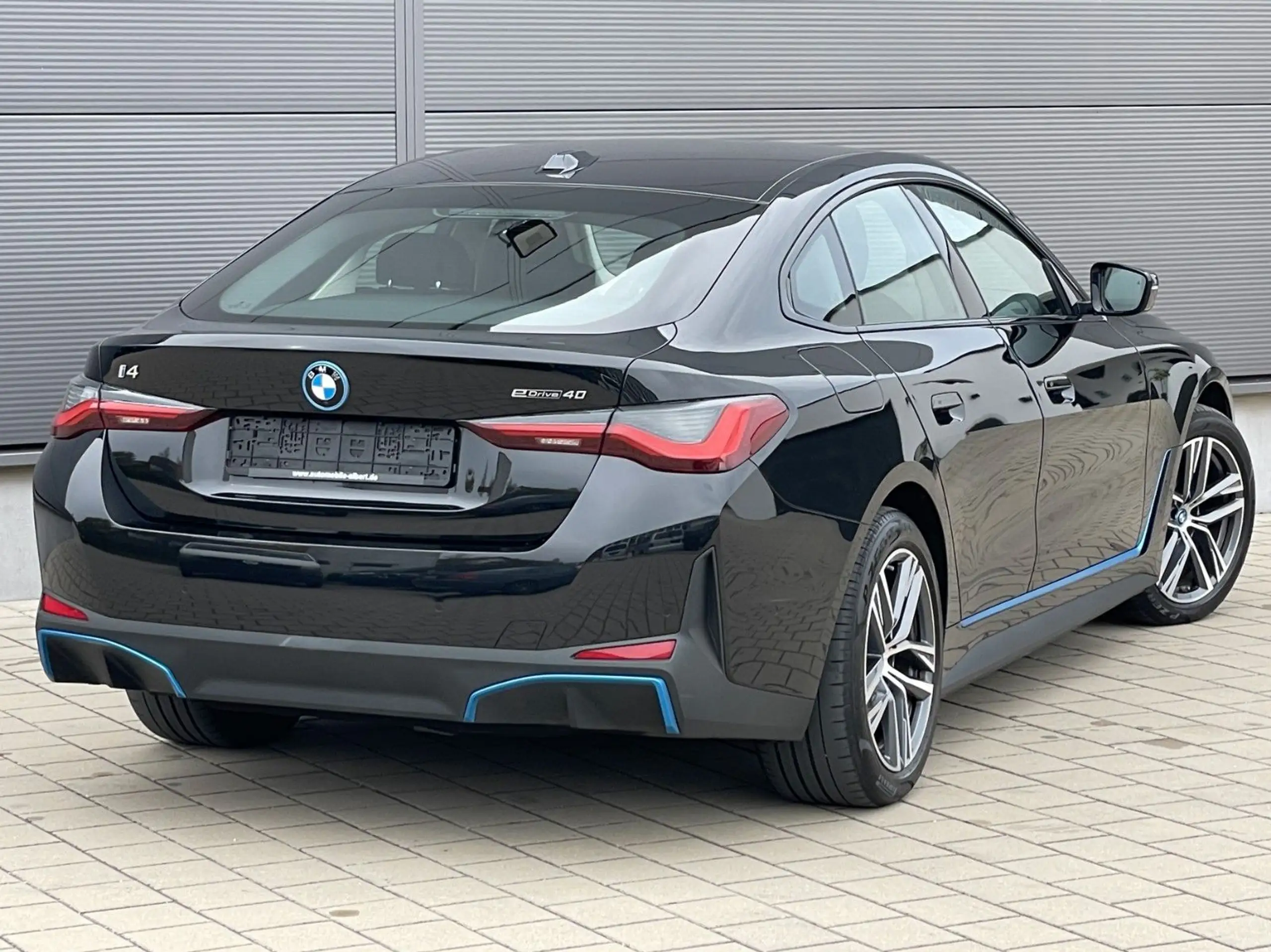 BMW - i4