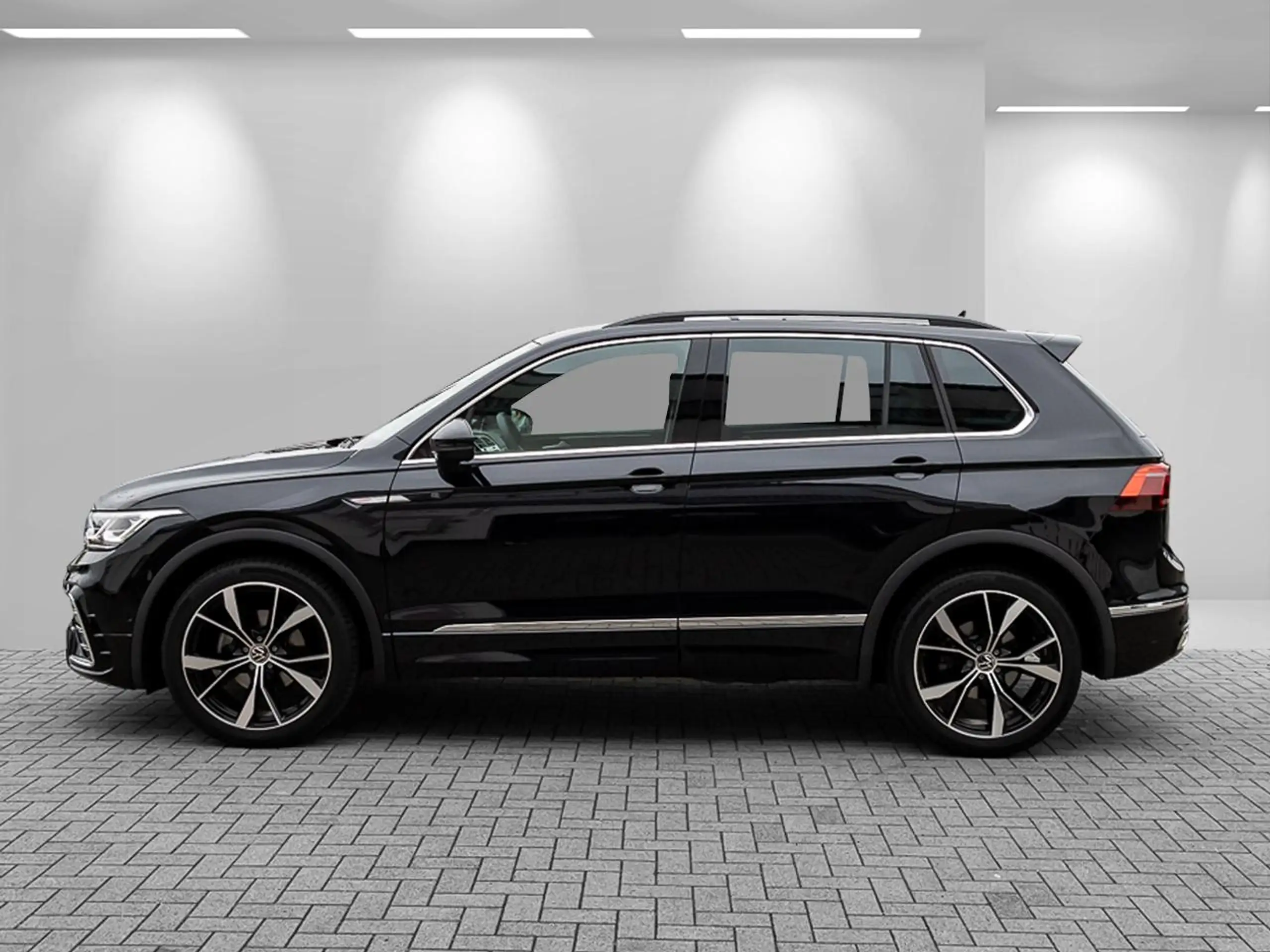 Volkswagen - Tiguan