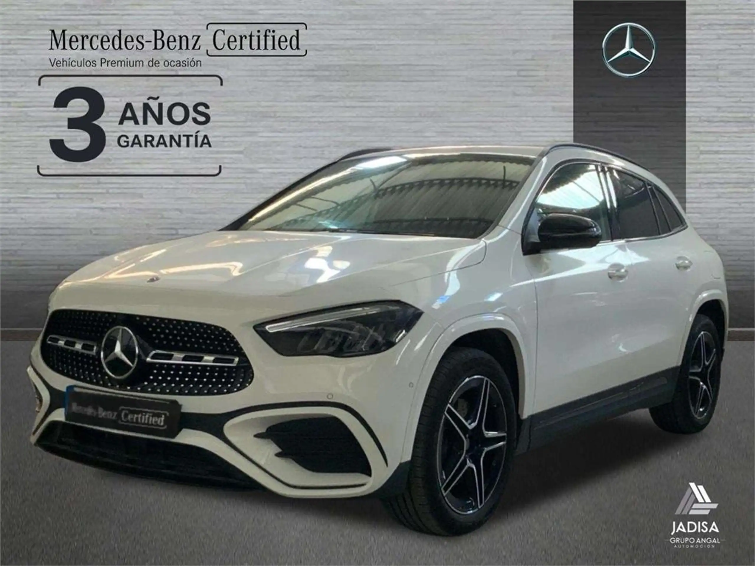 Mercedes-Benz - GLA 250