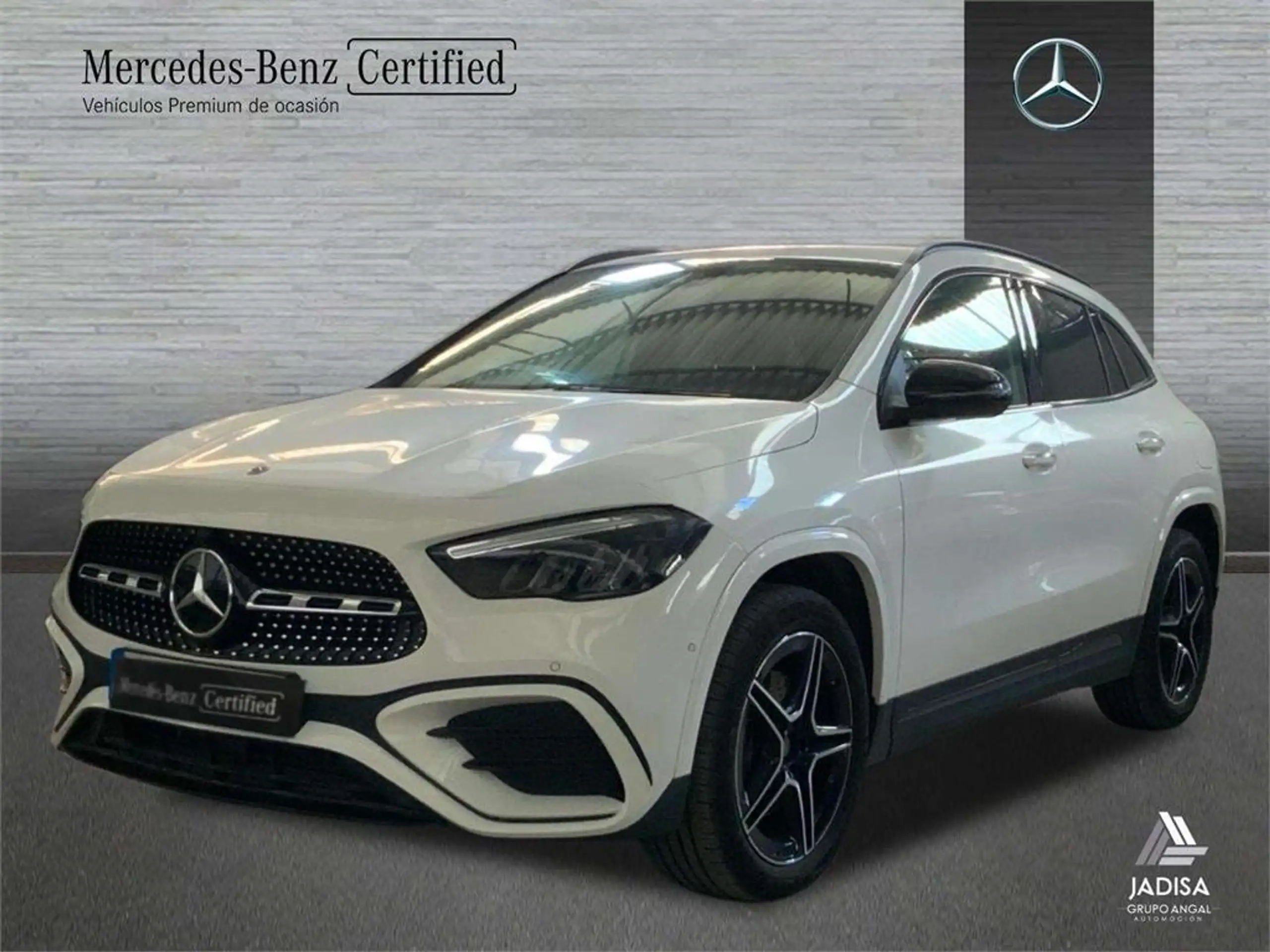 Mercedes-Benz - GLA 250