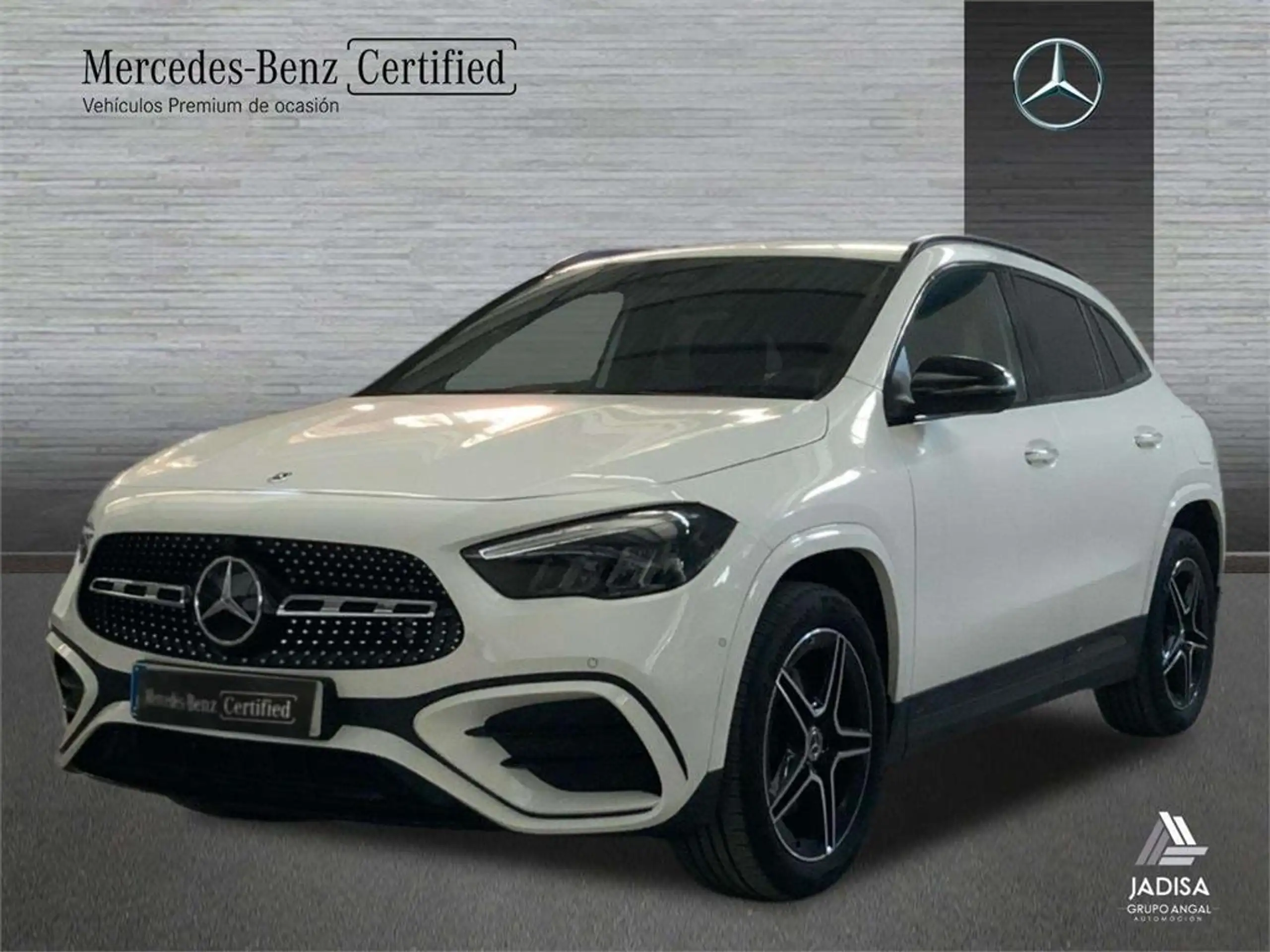 Mercedes-Benz - GLA 250