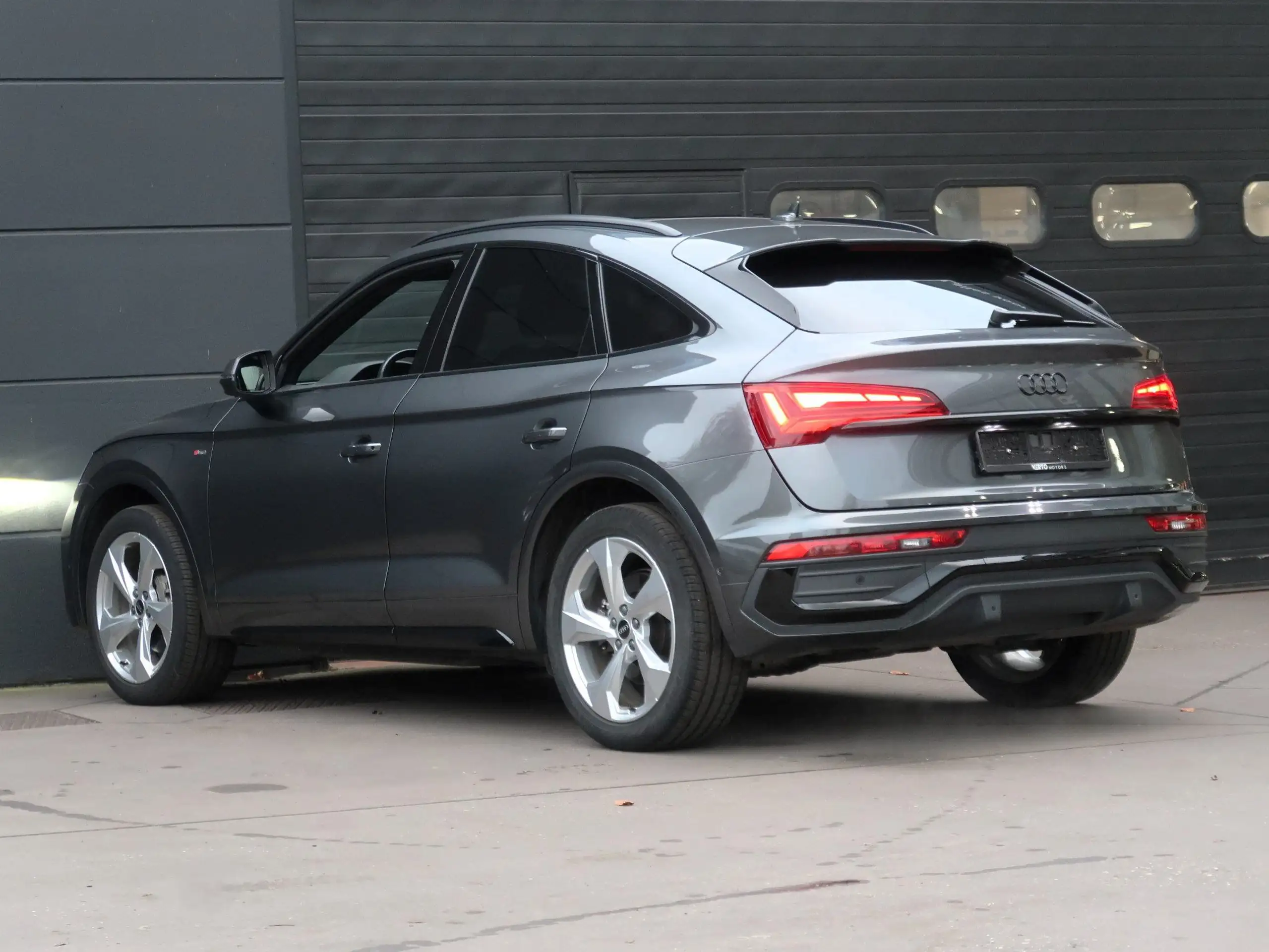 Audi - Q5