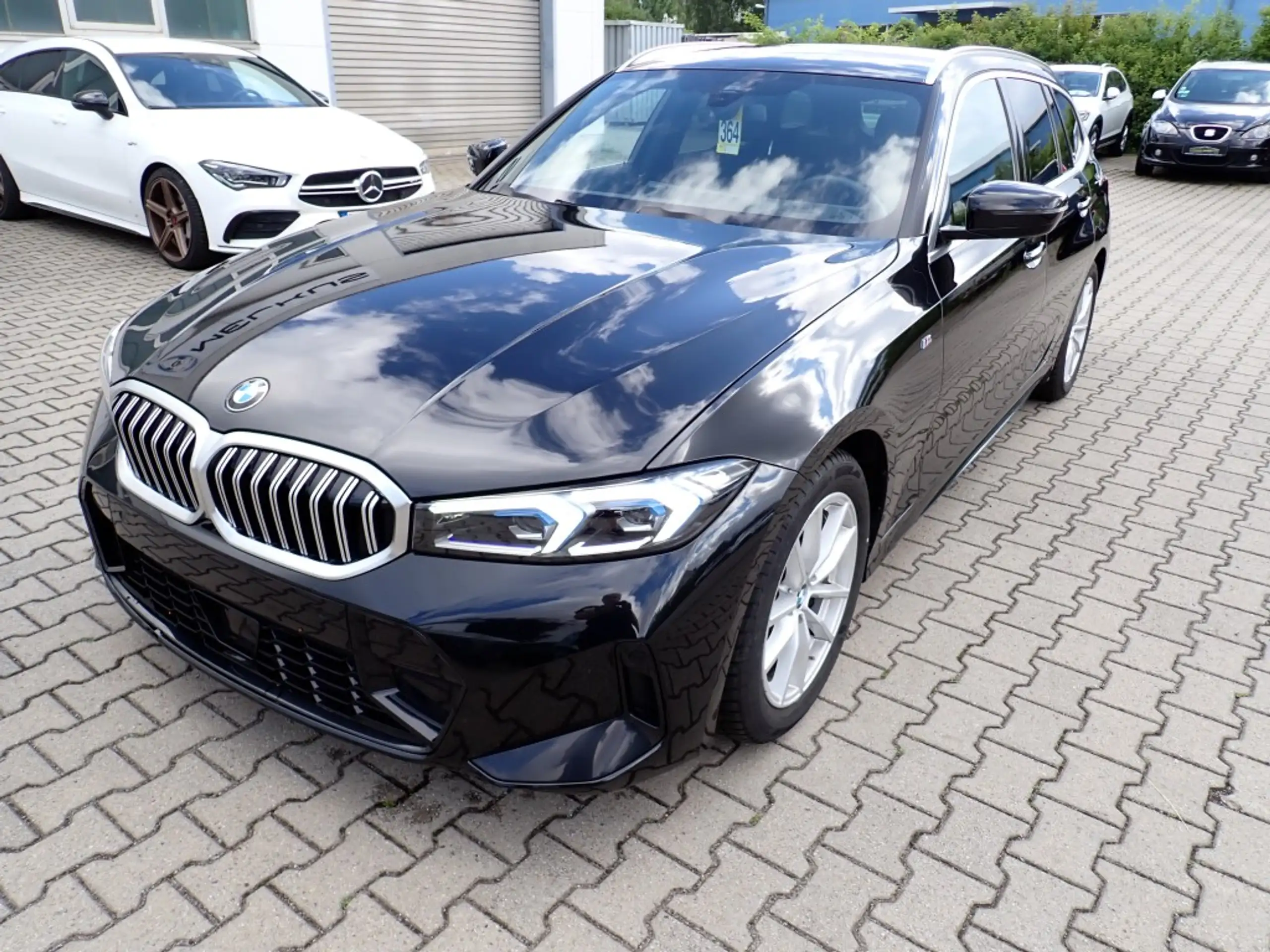 BMW - 330