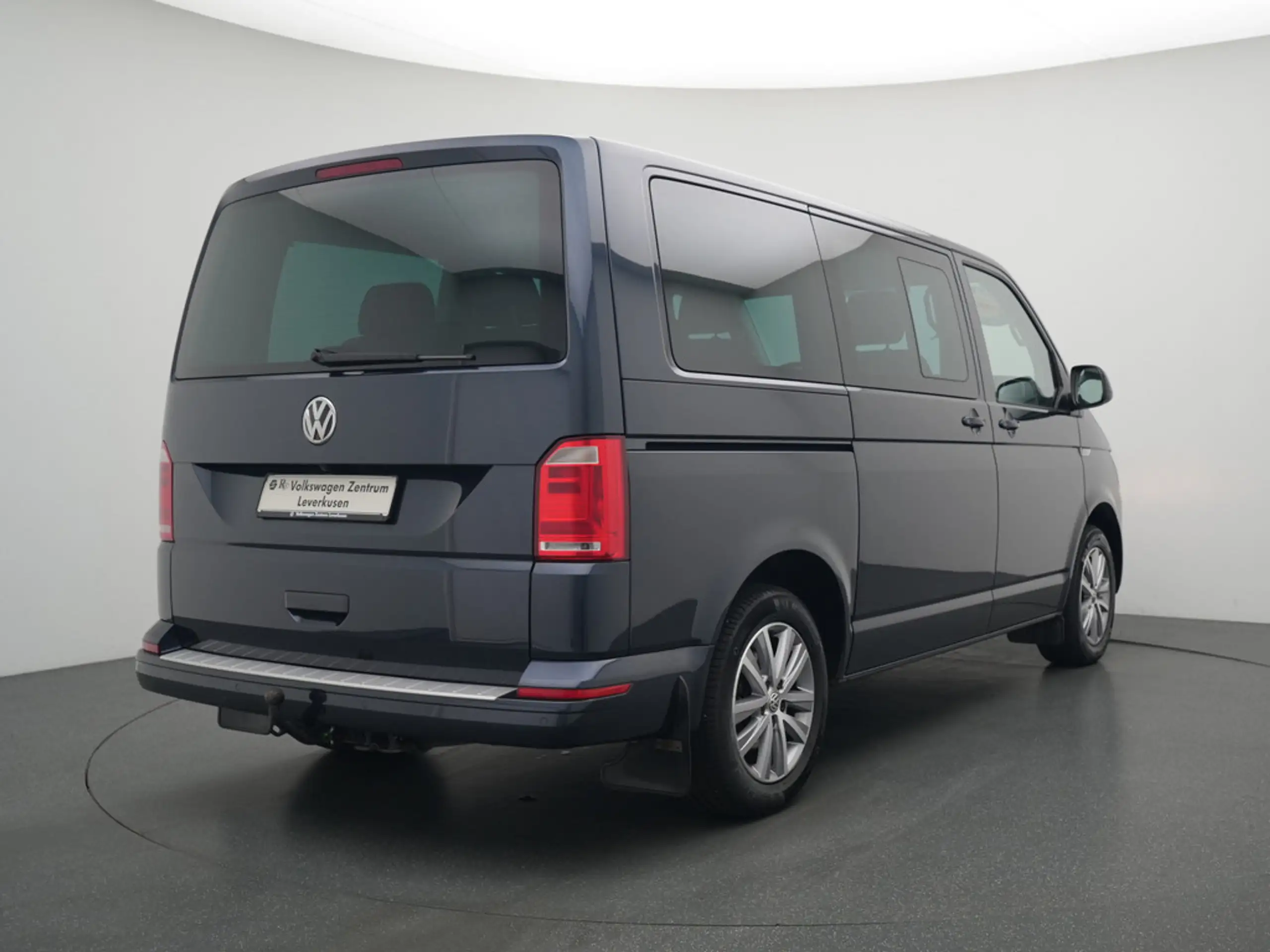 Volkswagen - T6 Multivan