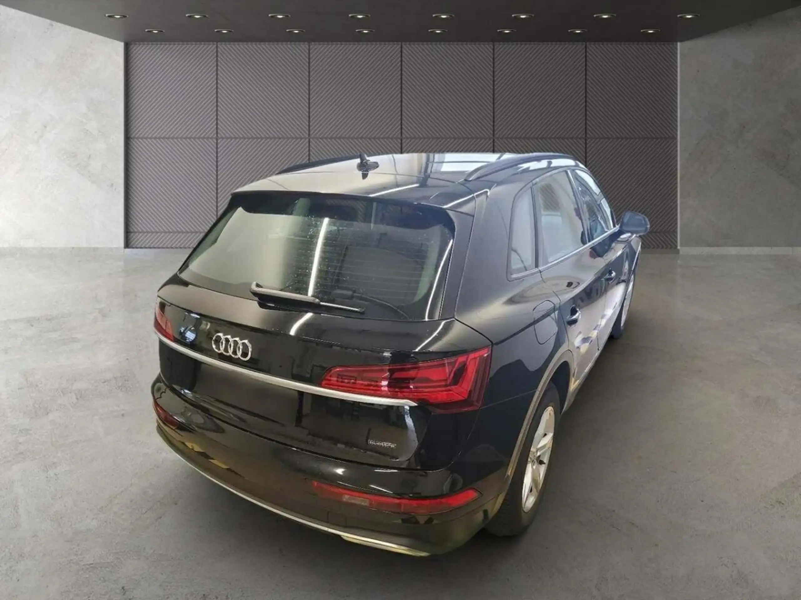 Audi - Q5