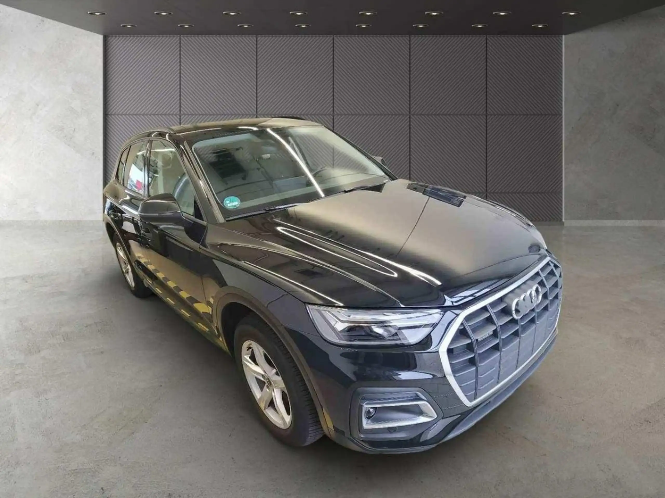 Audi - Q5