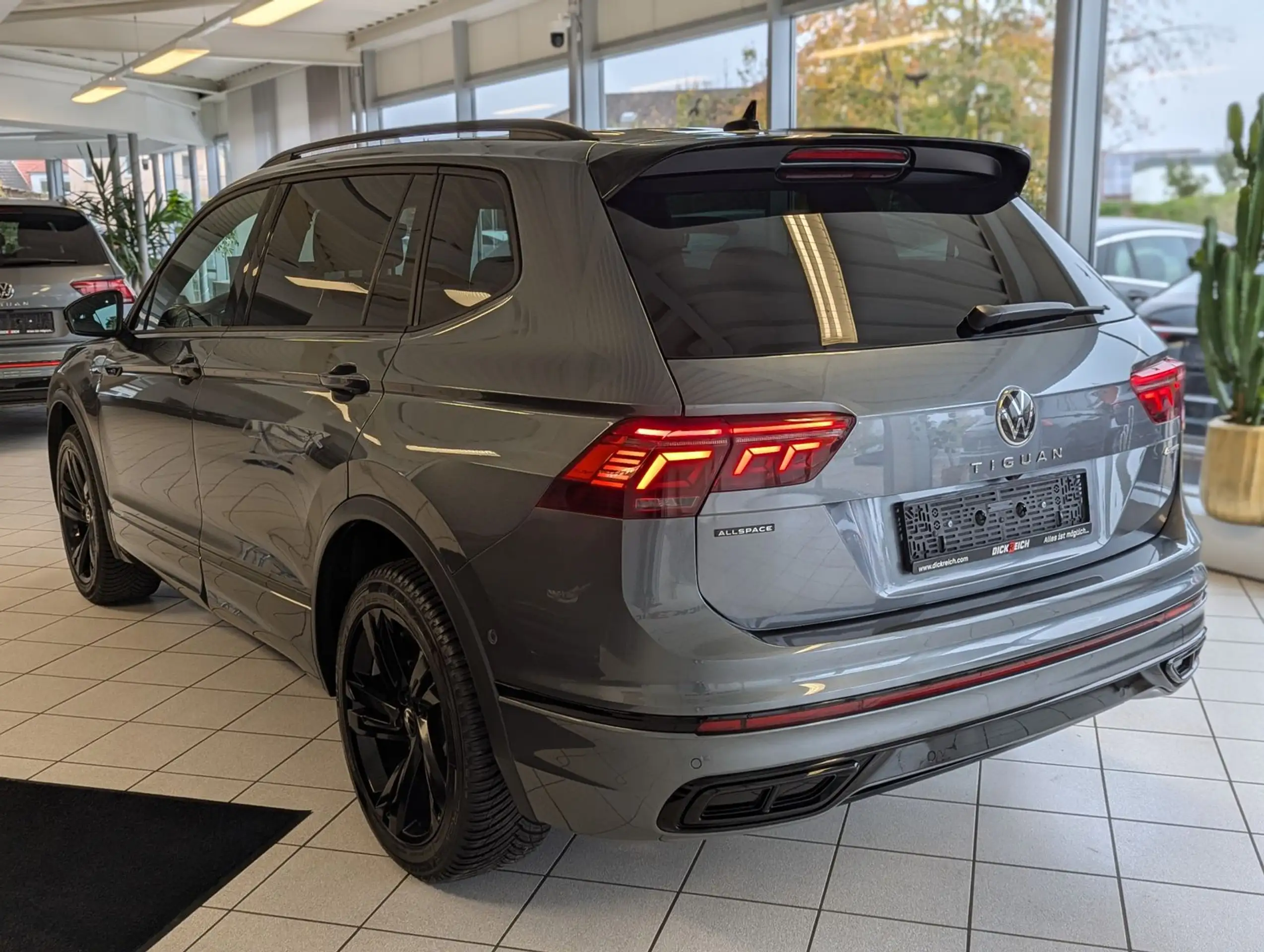 Volkswagen - Tiguan Allspace