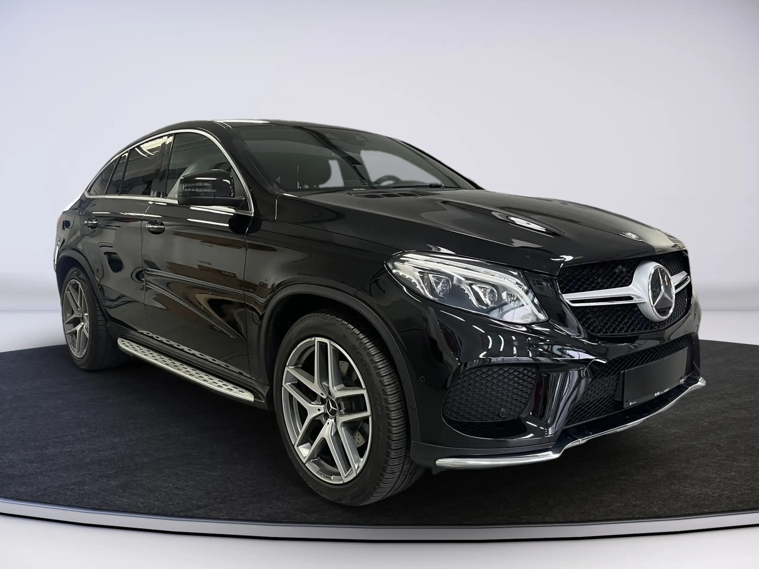 Mercedes-Benz - GLE 350