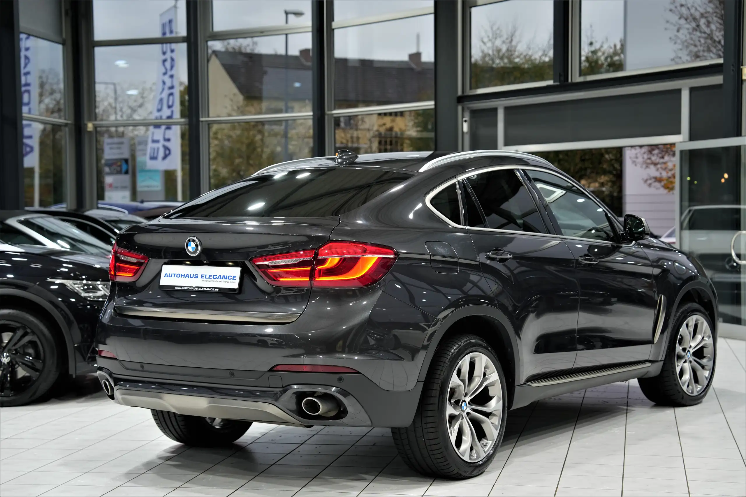 BMW - X6