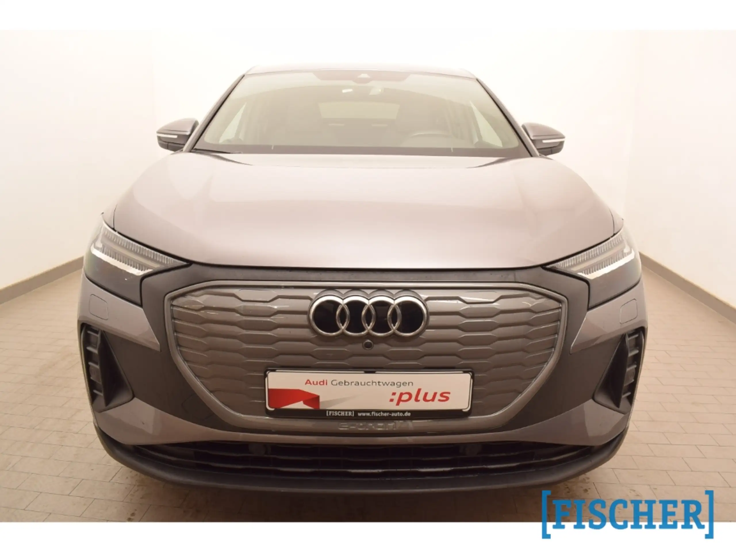 Audi - Q4 e-tron