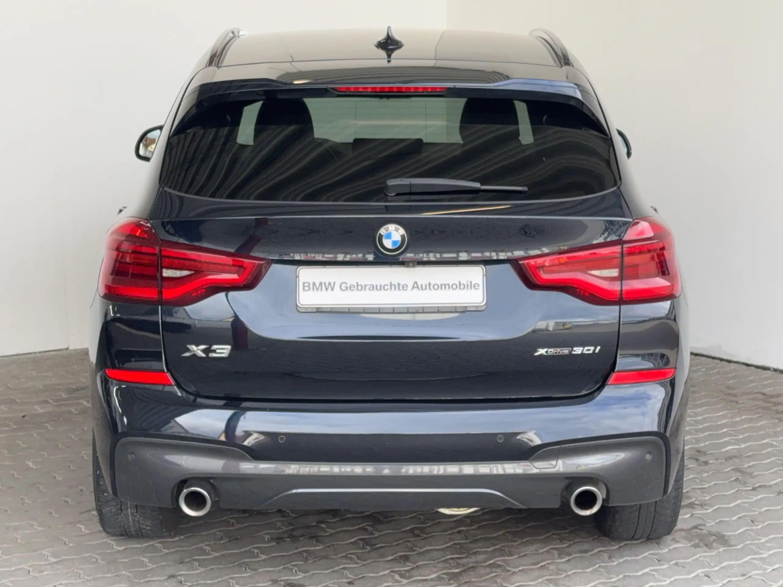 BMW - X3