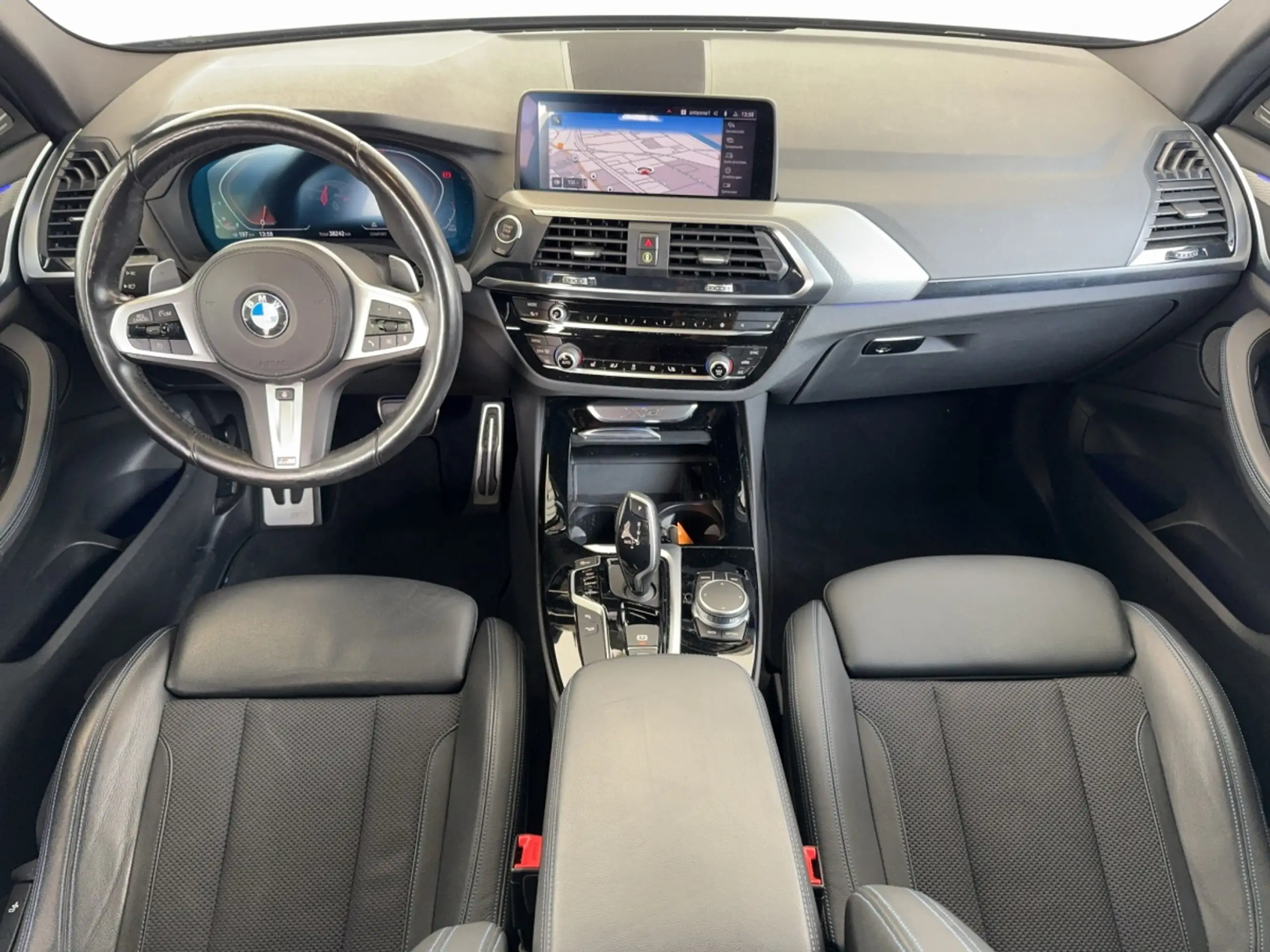 BMW - X3