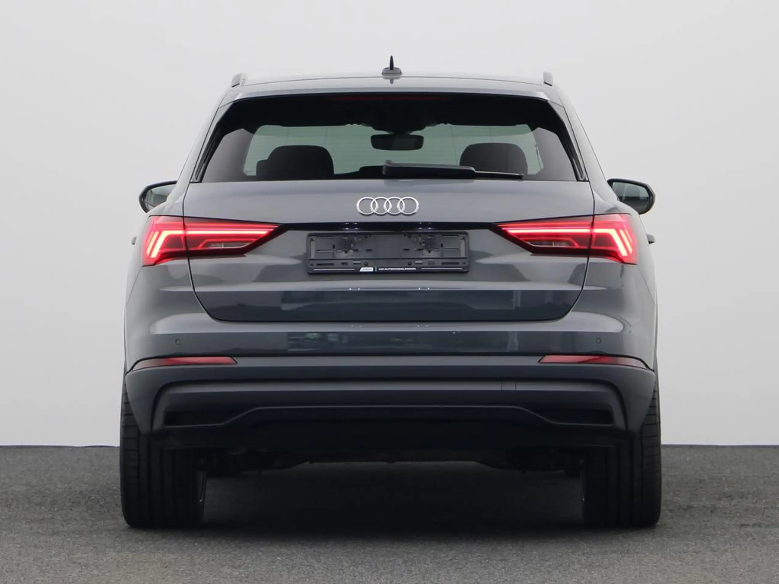 Audi - Q3