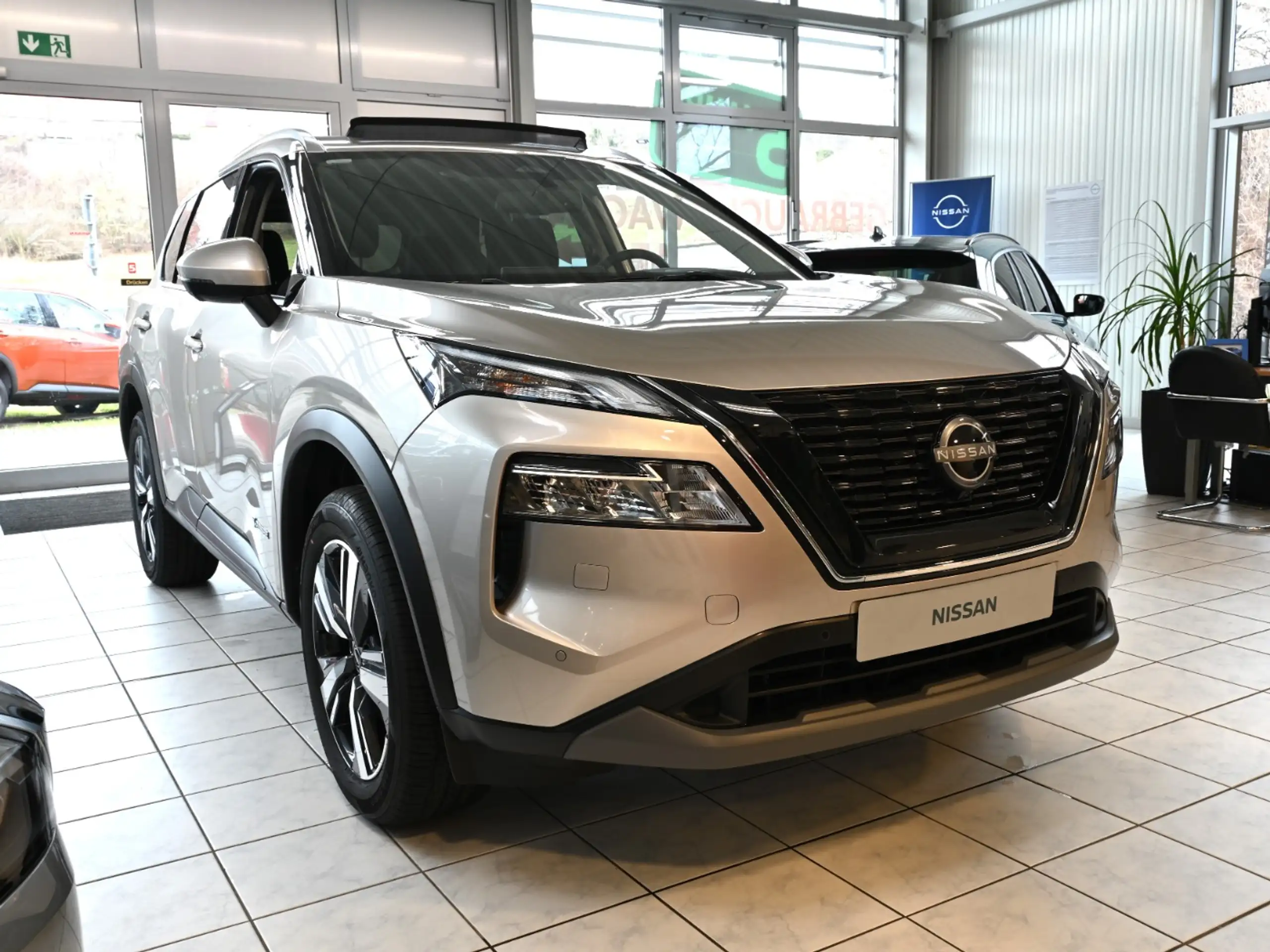 Nissan - X-Trail