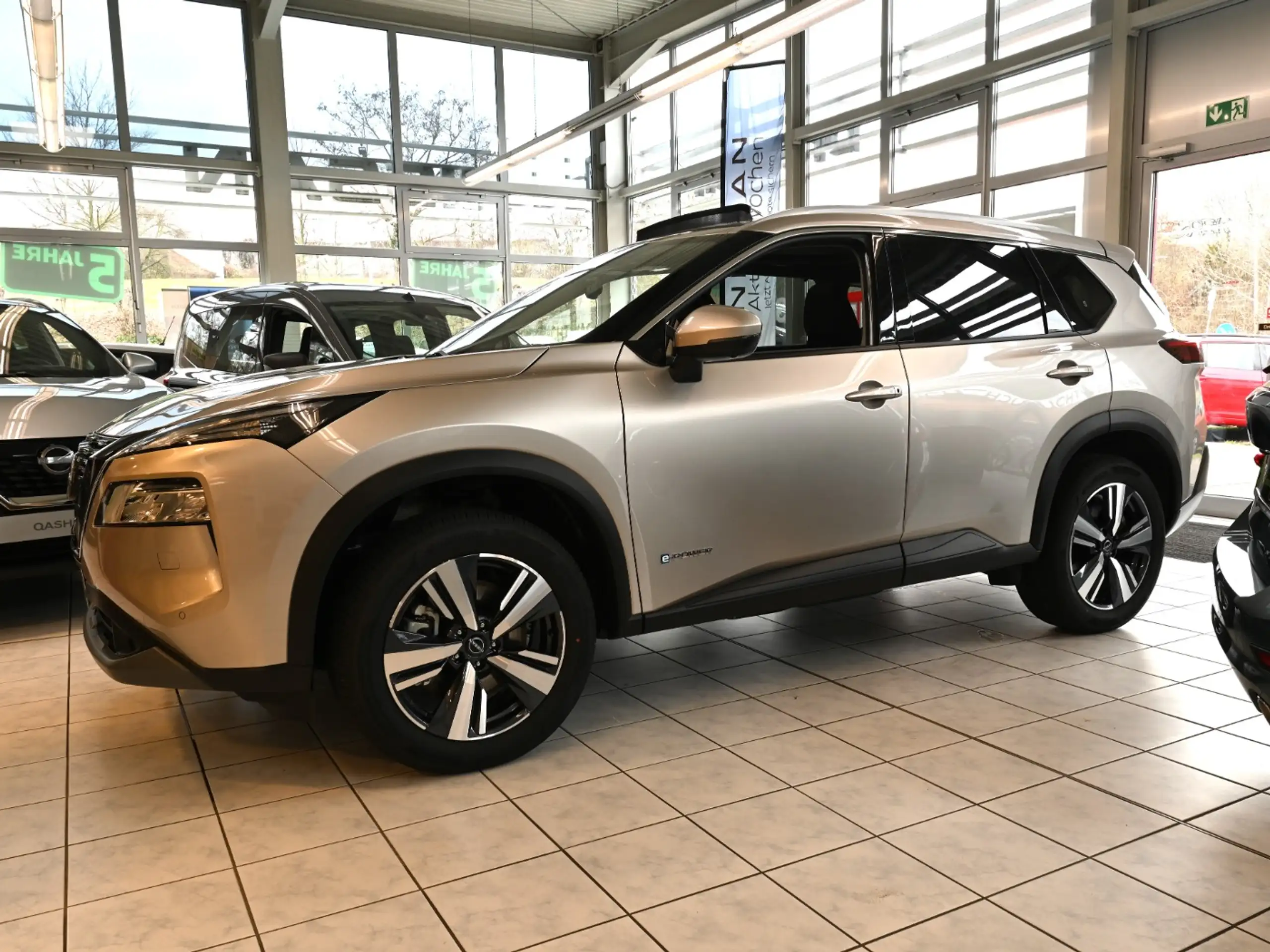 Nissan - X-Trail