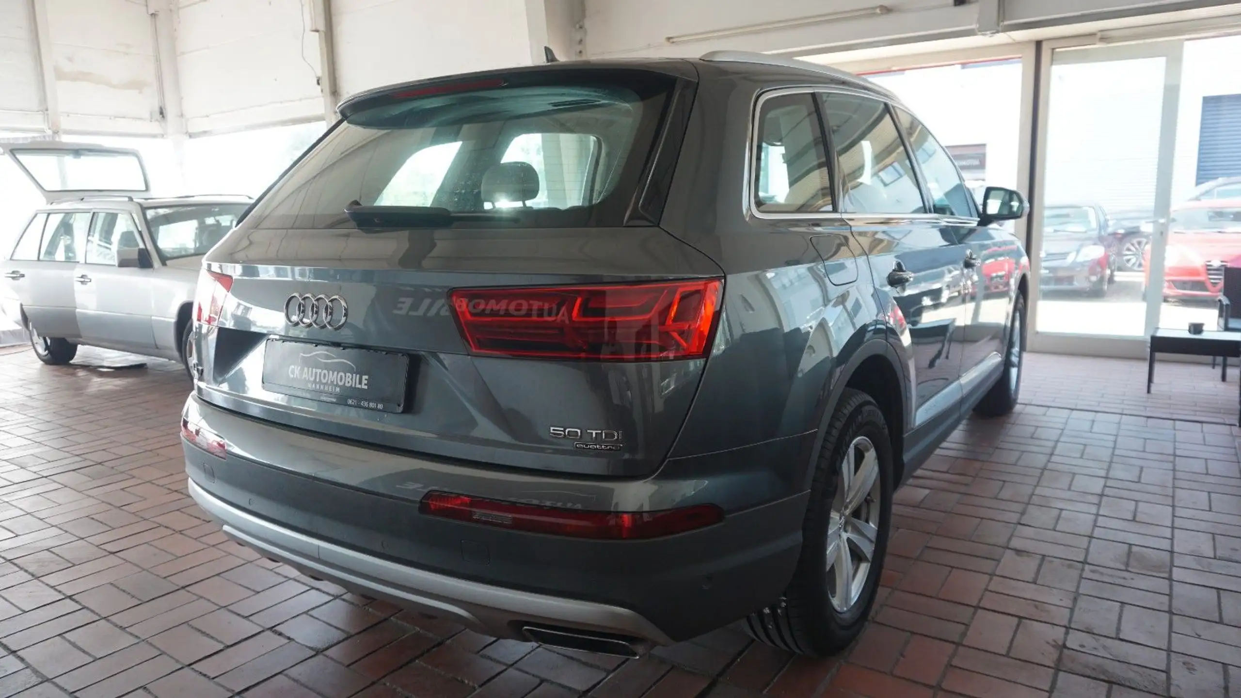 Audi - Q7