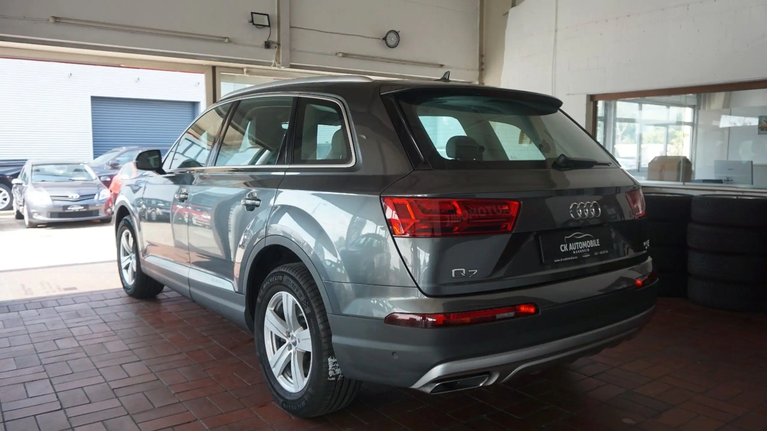 Audi - Q7