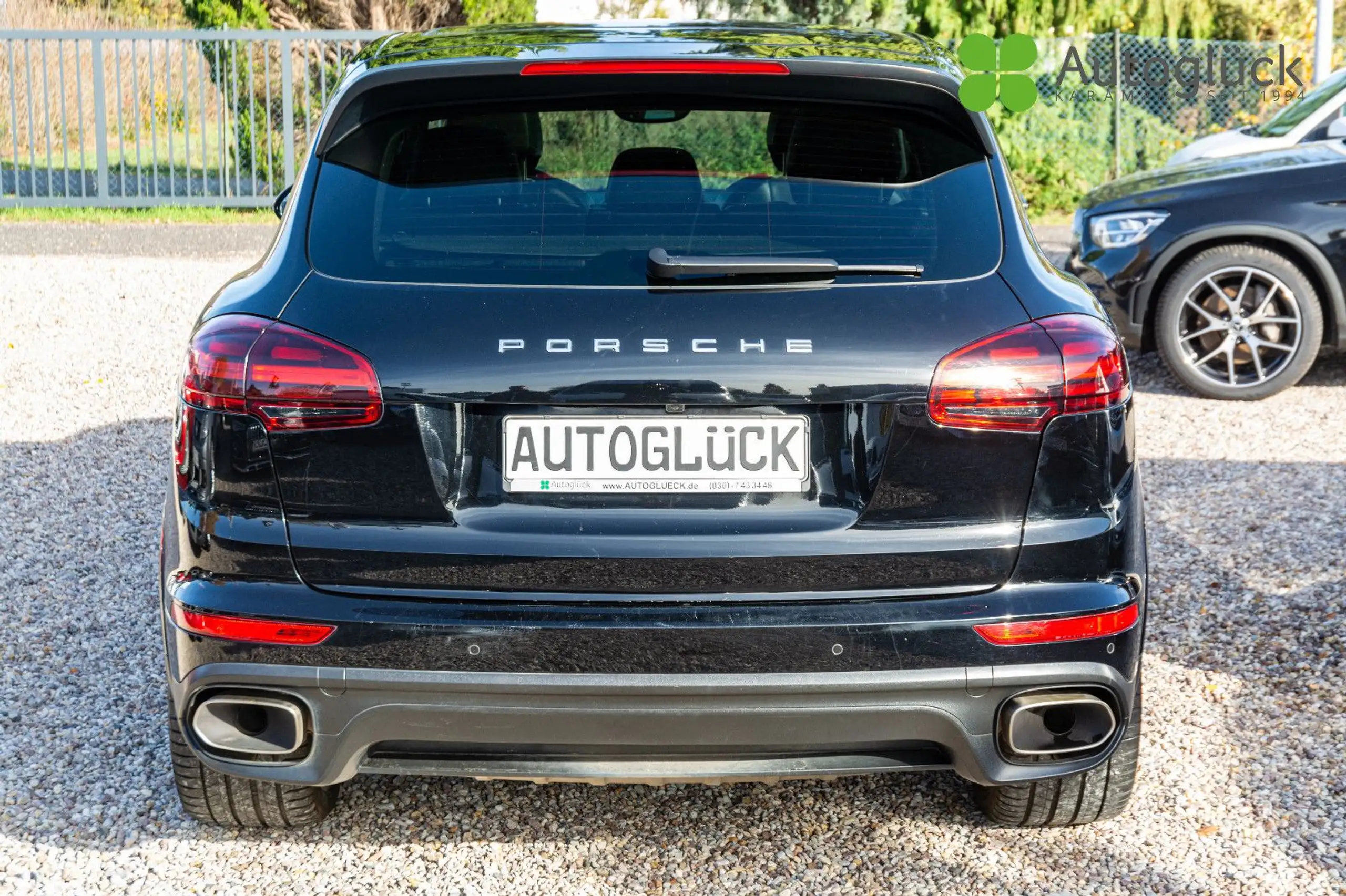 Porsche - Cayenne