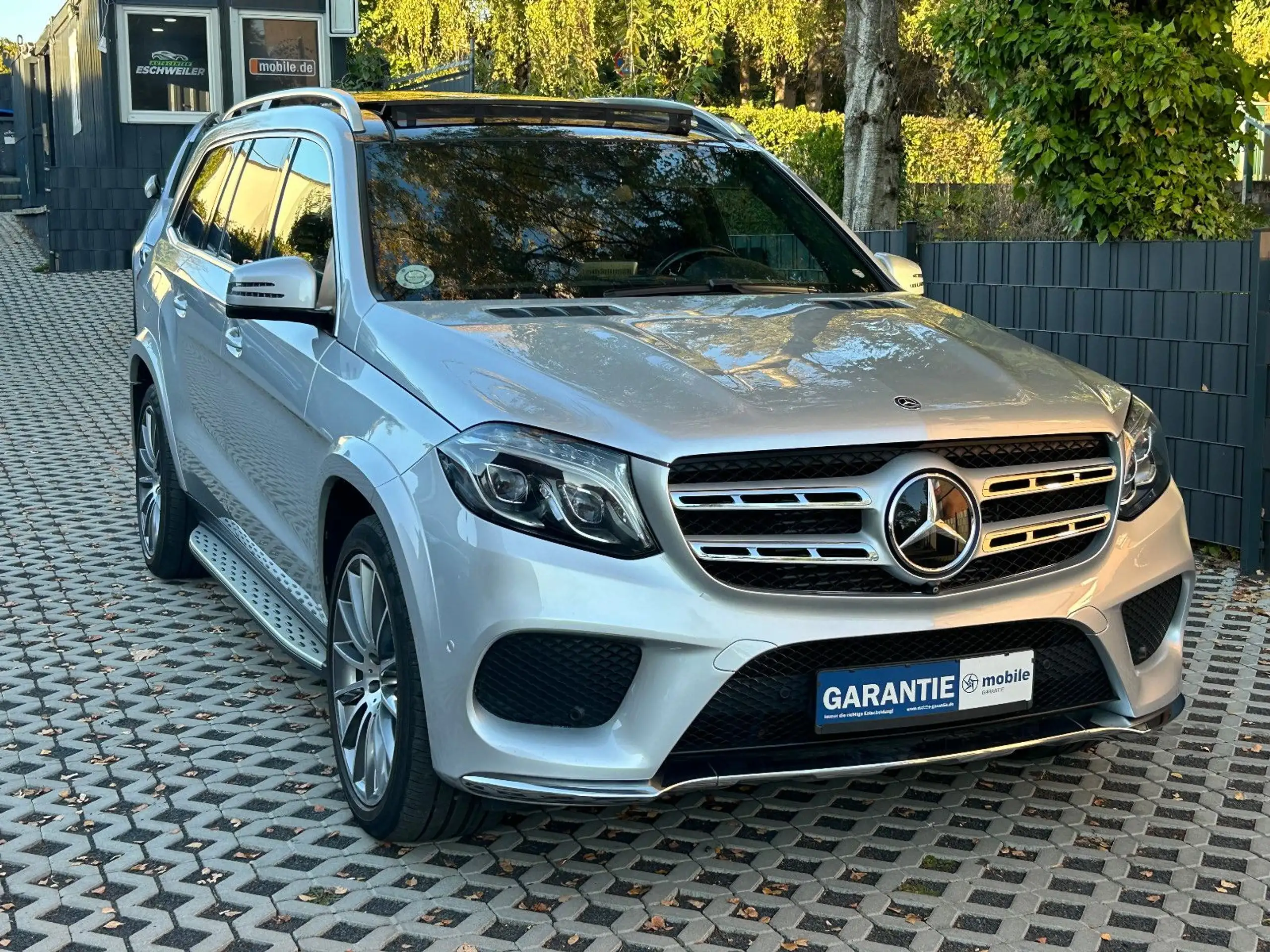 Mercedes-Benz - GLS 350