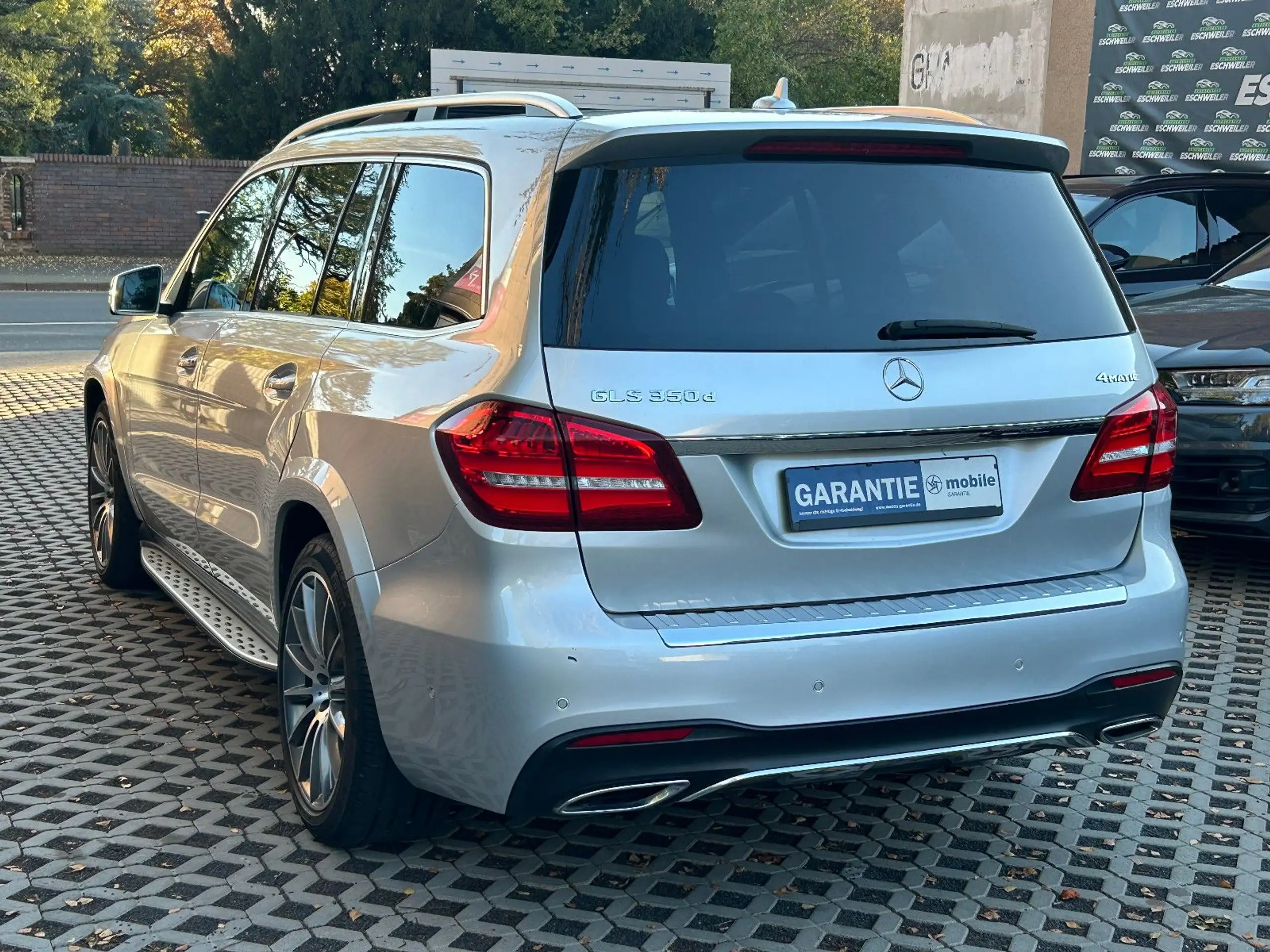 Mercedes-Benz - GLS 350