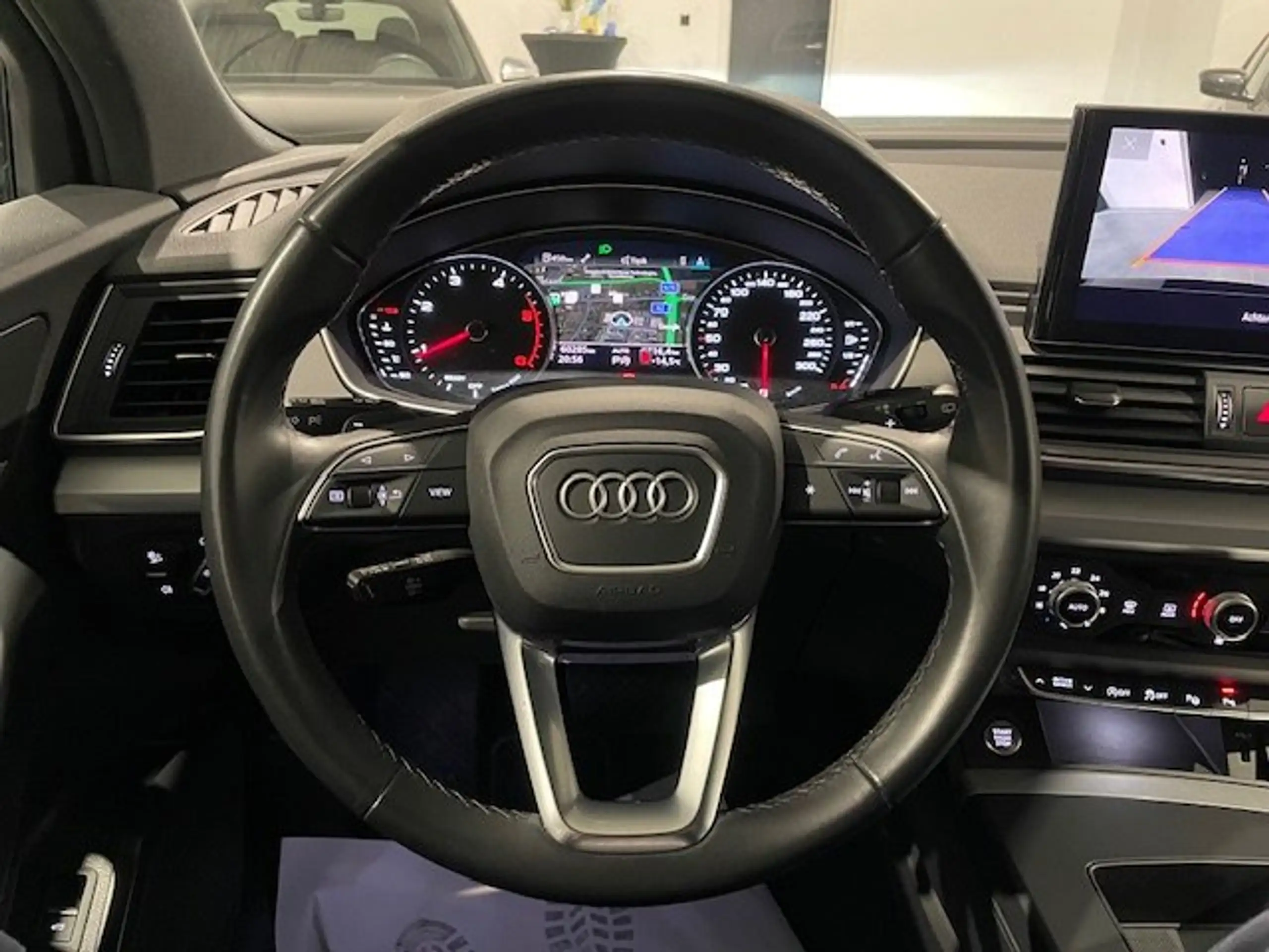 Audi - Q5