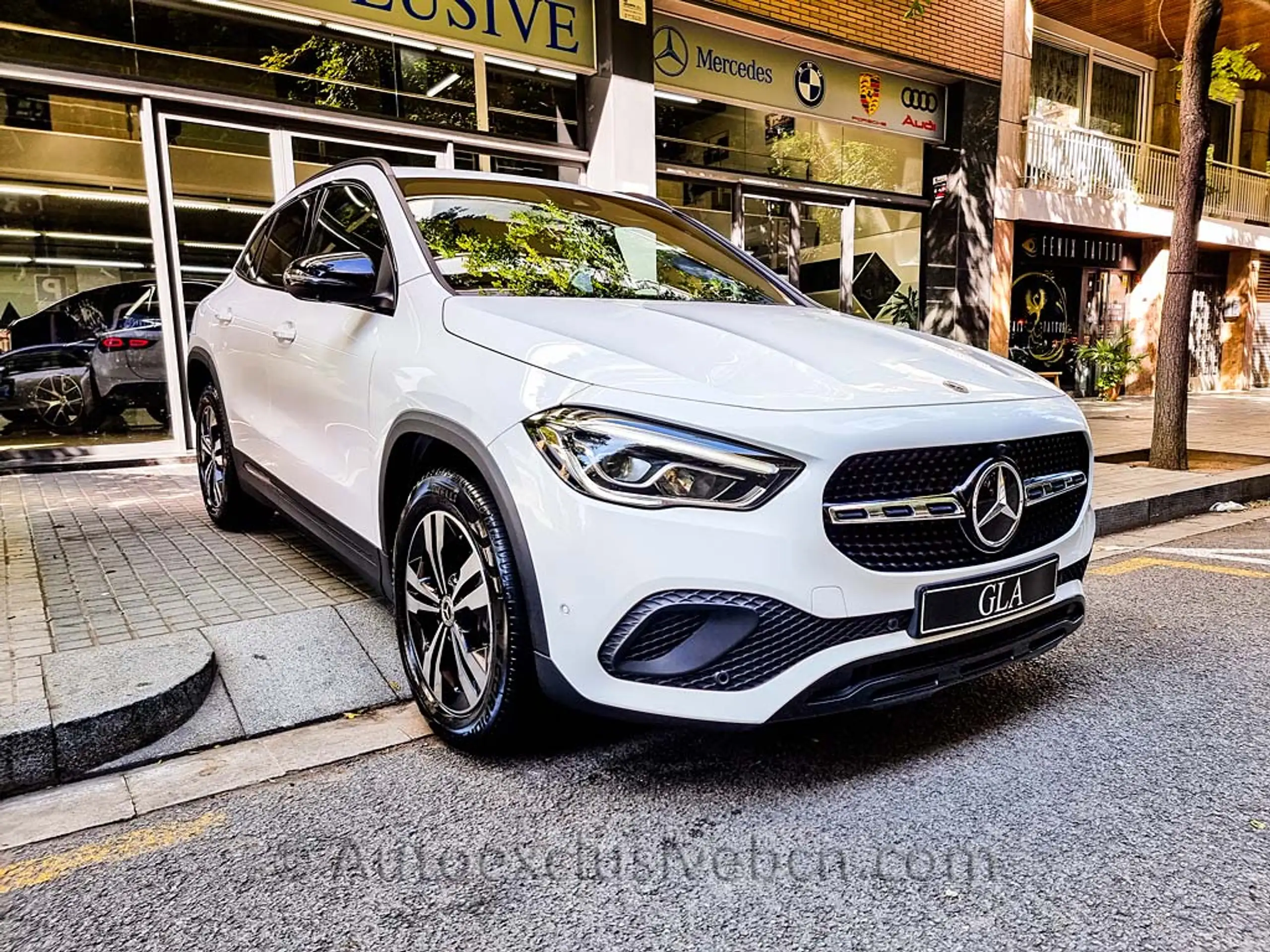 Mercedes-Benz - GLA 250