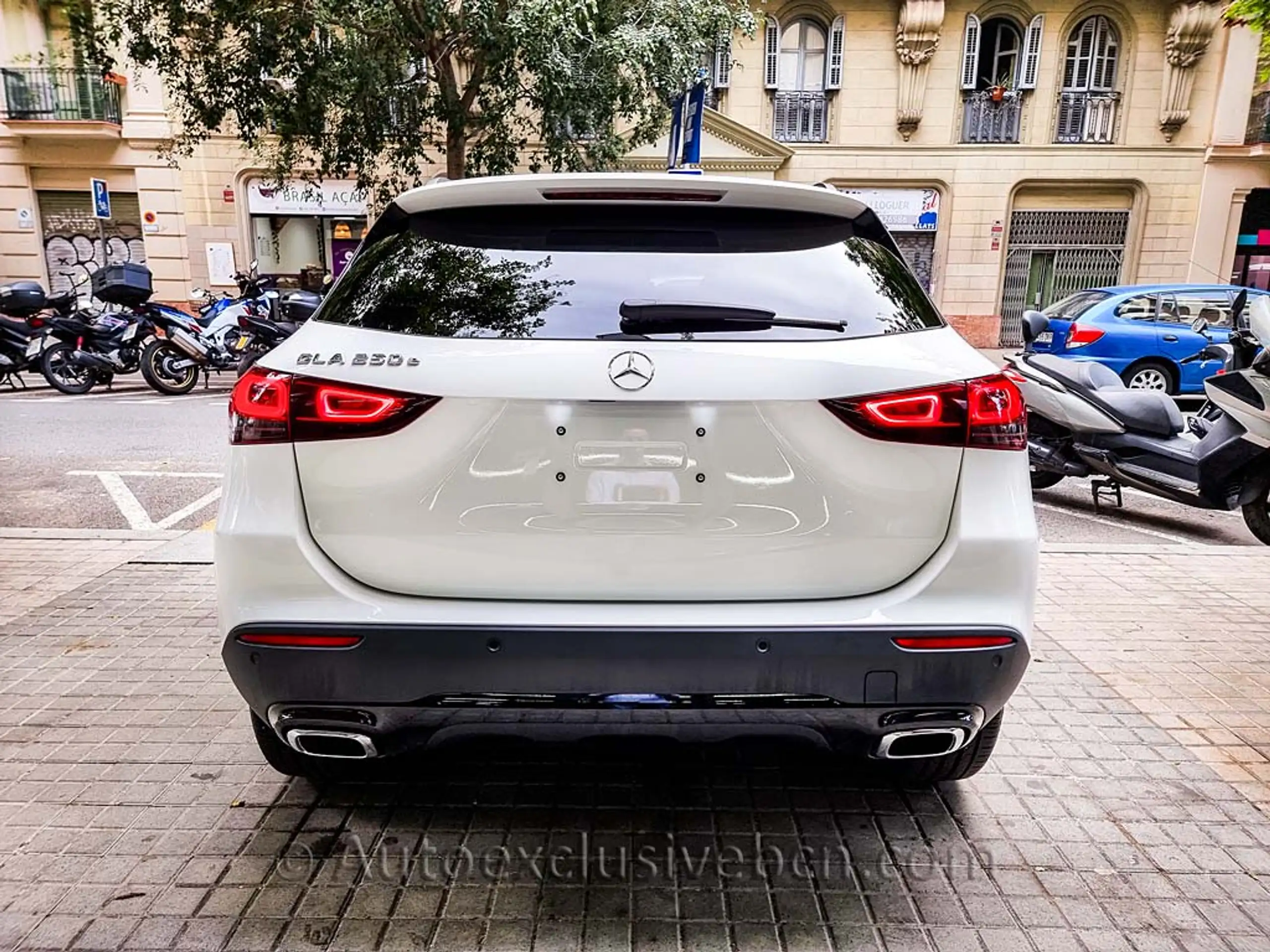 Mercedes-Benz - GLA 250