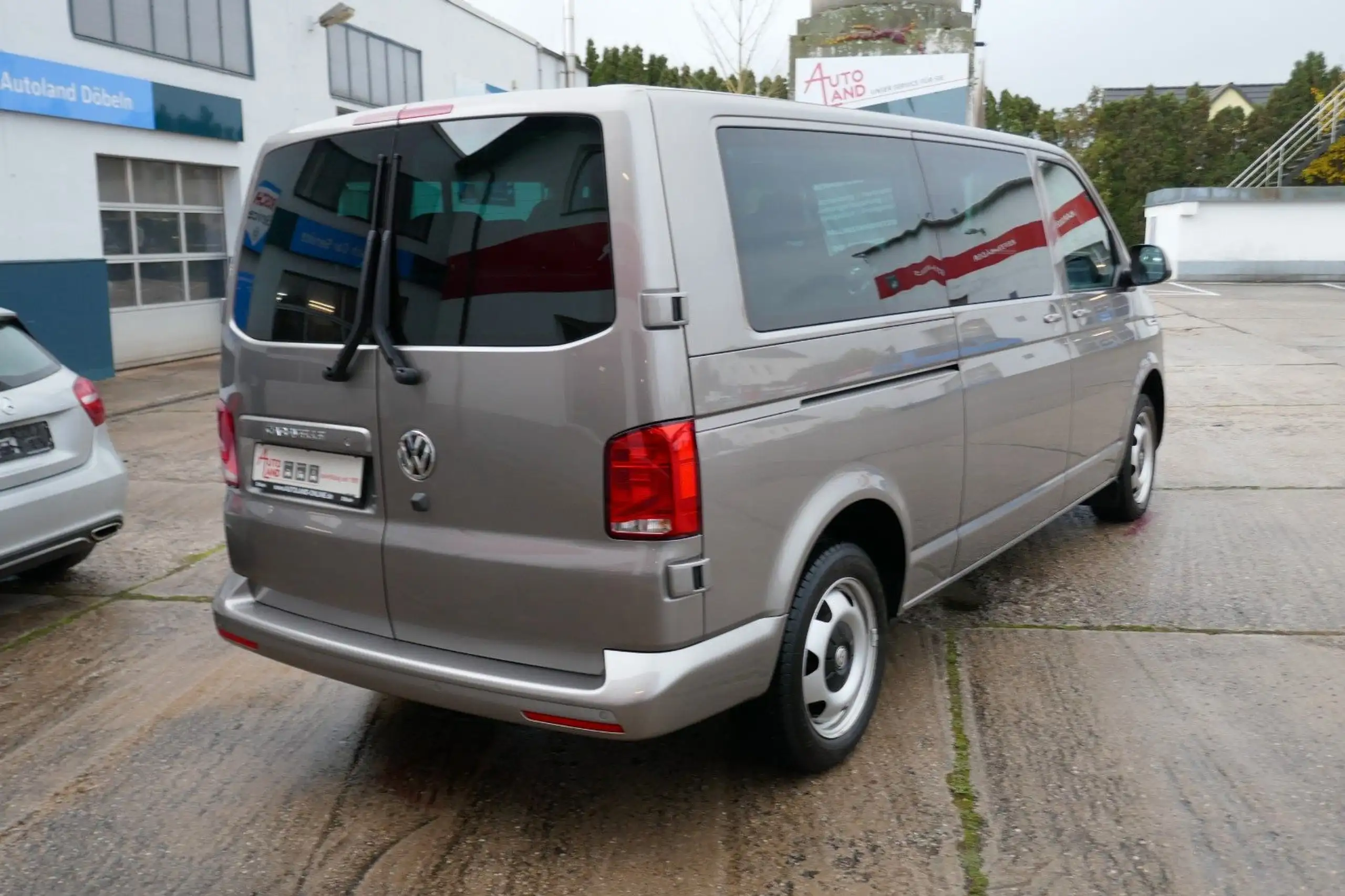 Volkswagen - T6 Caravelle