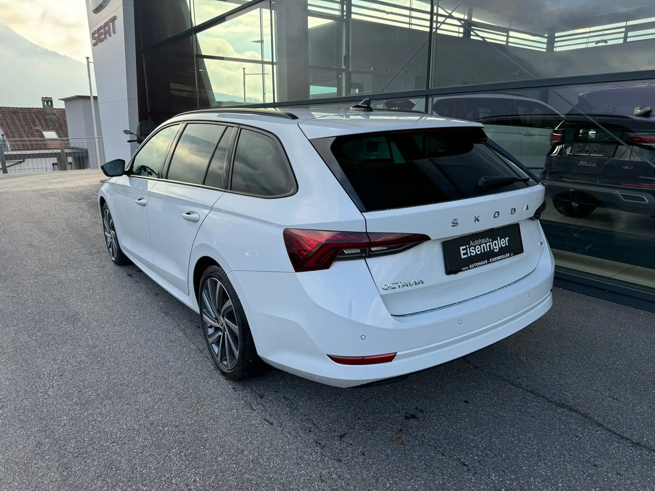 Skoda - Octavia