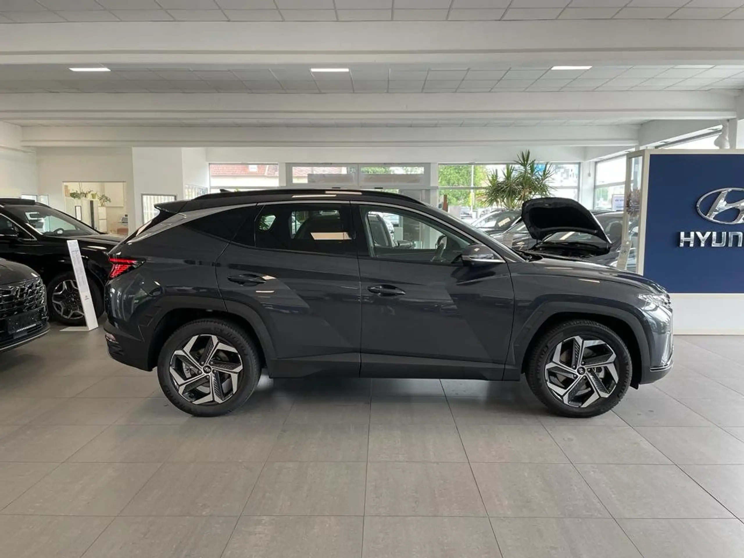 Hyundai - TUCSON