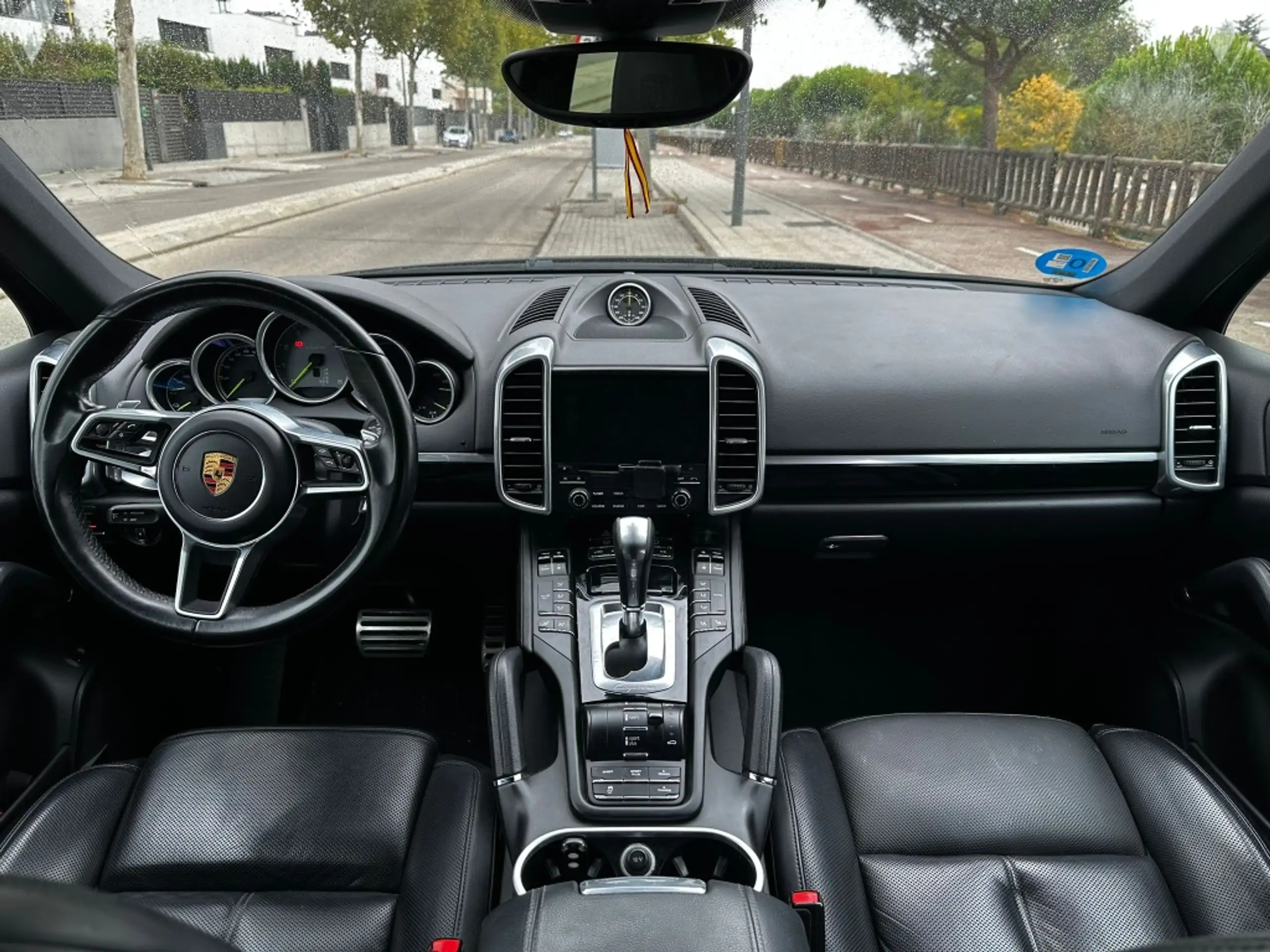 Porsche - Cayenne