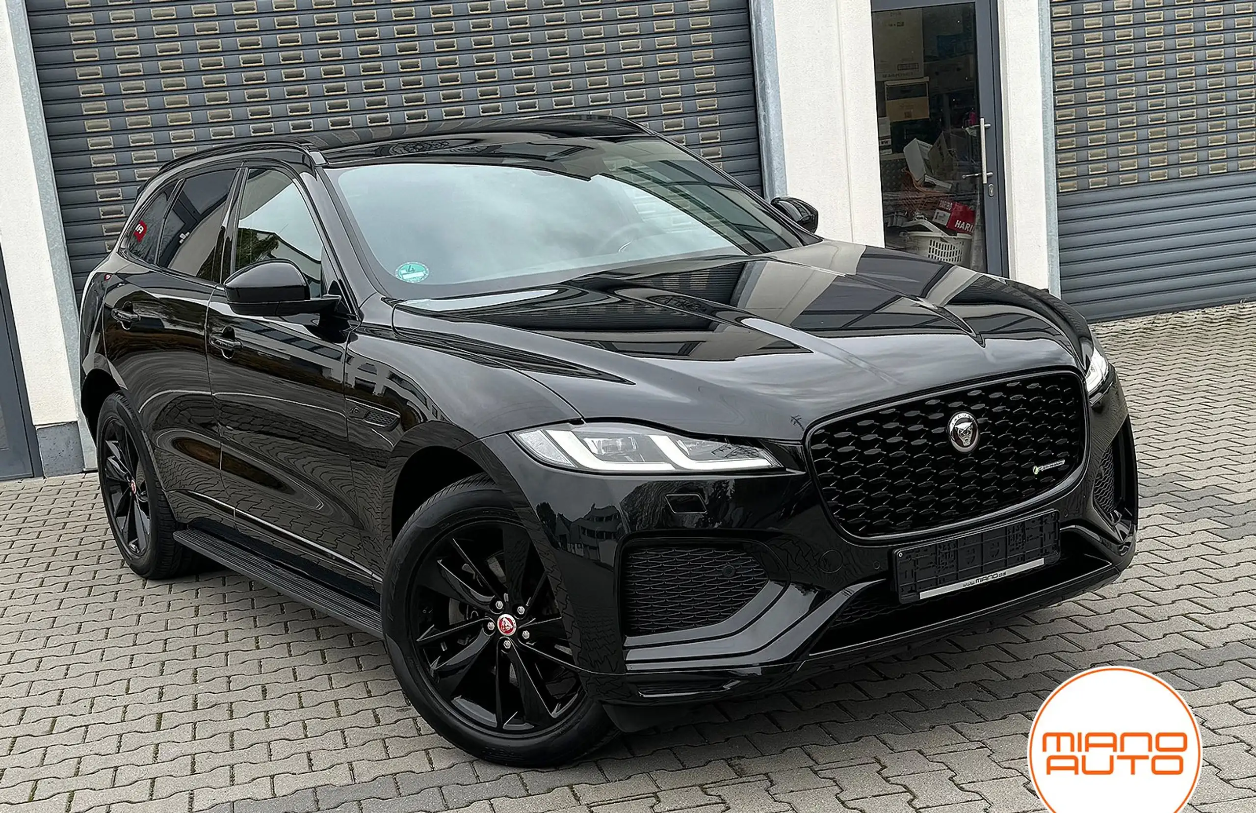 Jaguar - F-Pace