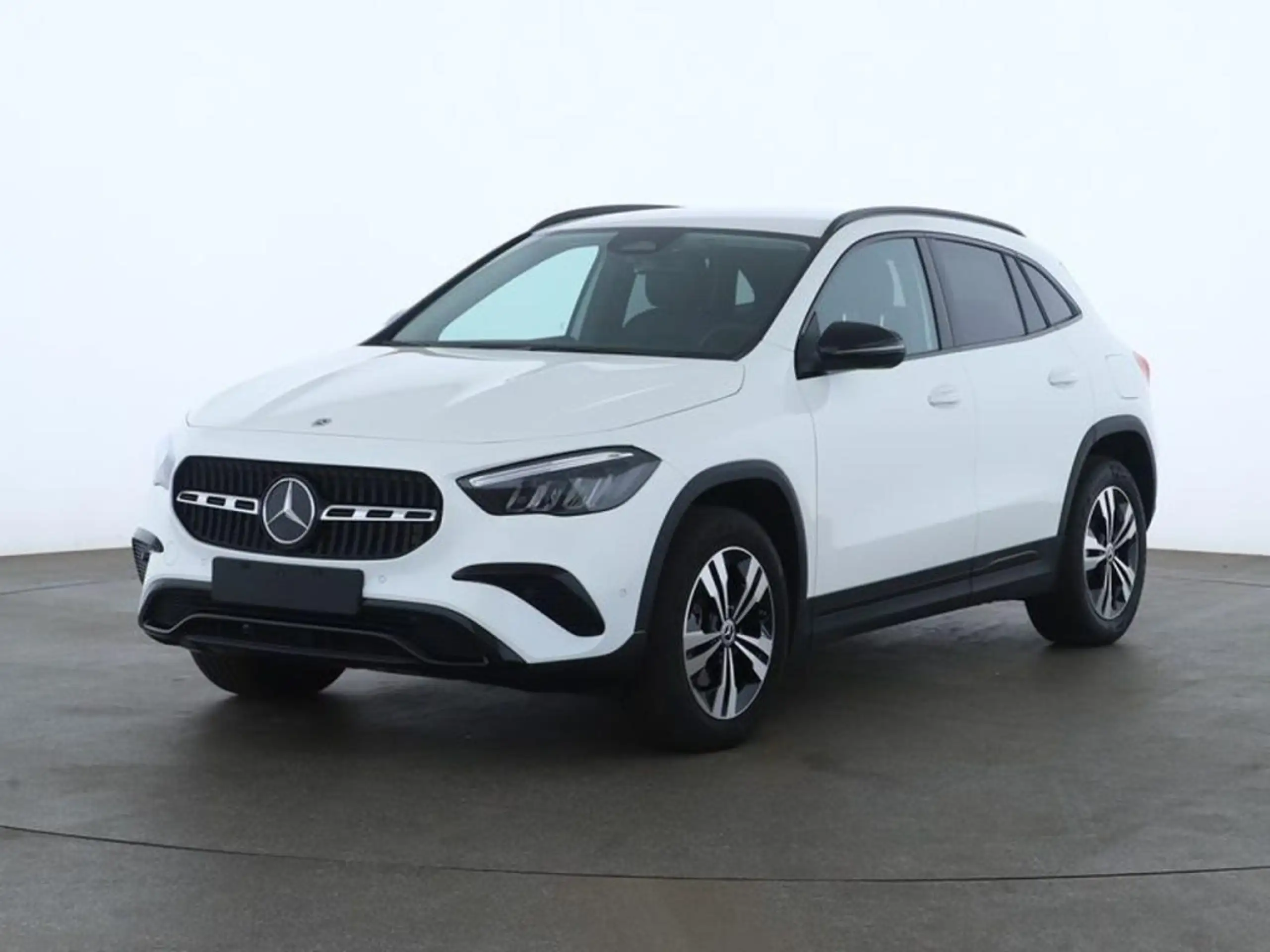 Mercedes-Benz - GLA 180