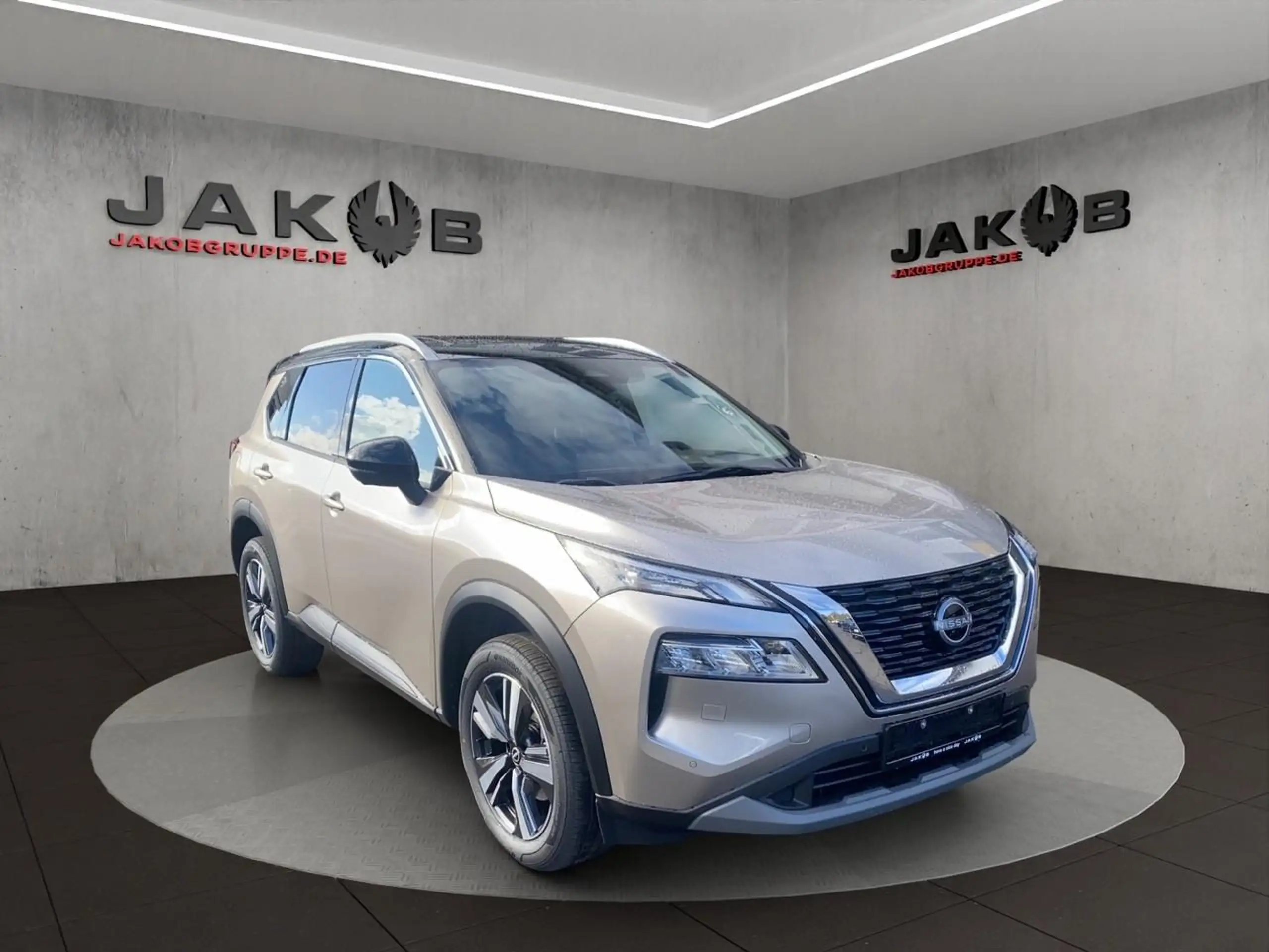 Nissan - X-Trail