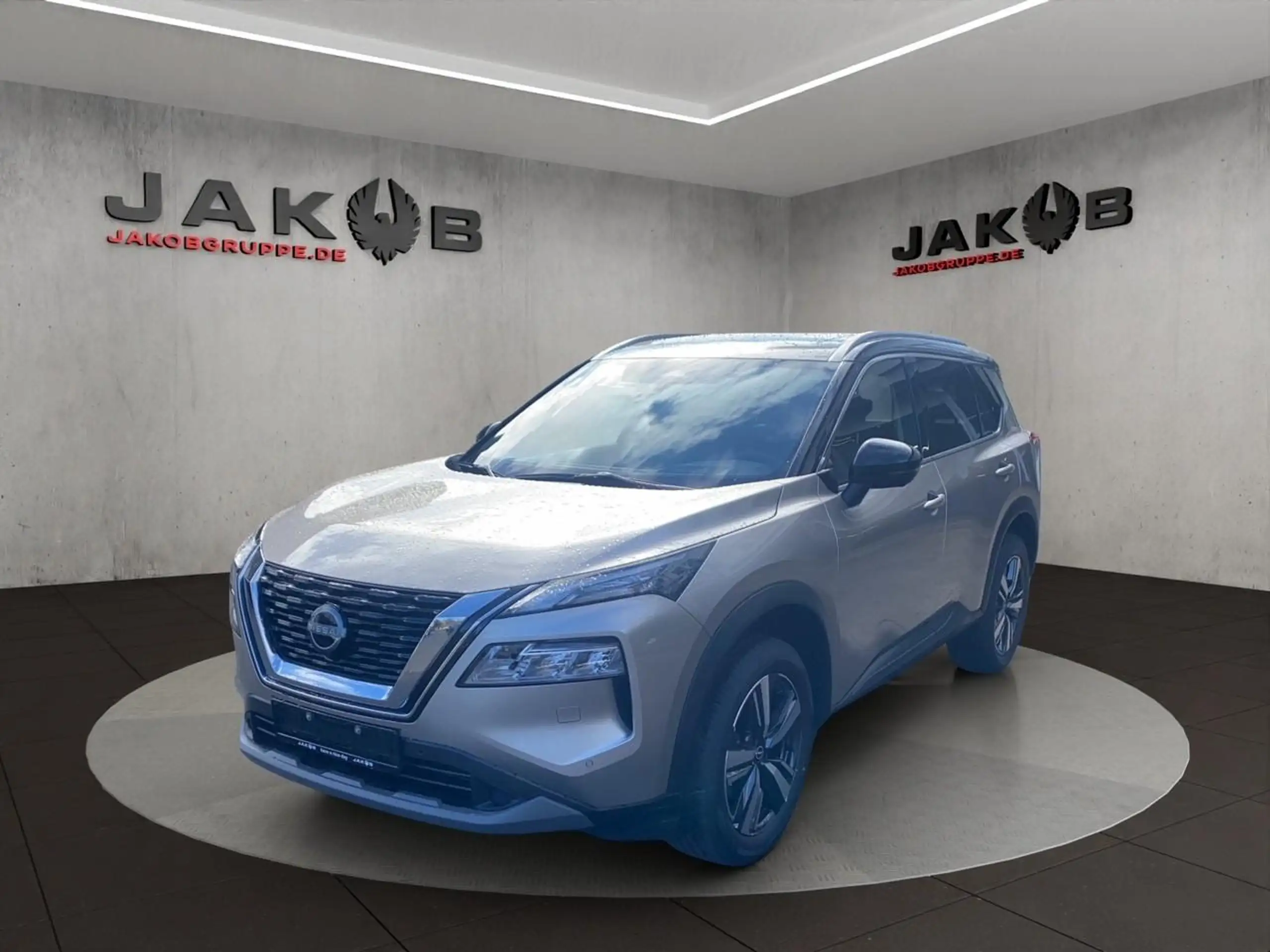 Nissan - X-Trail