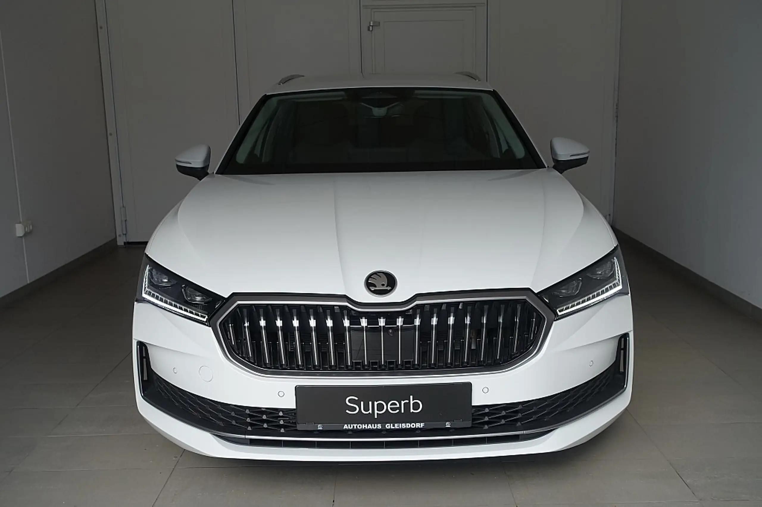 Skoda - Superb