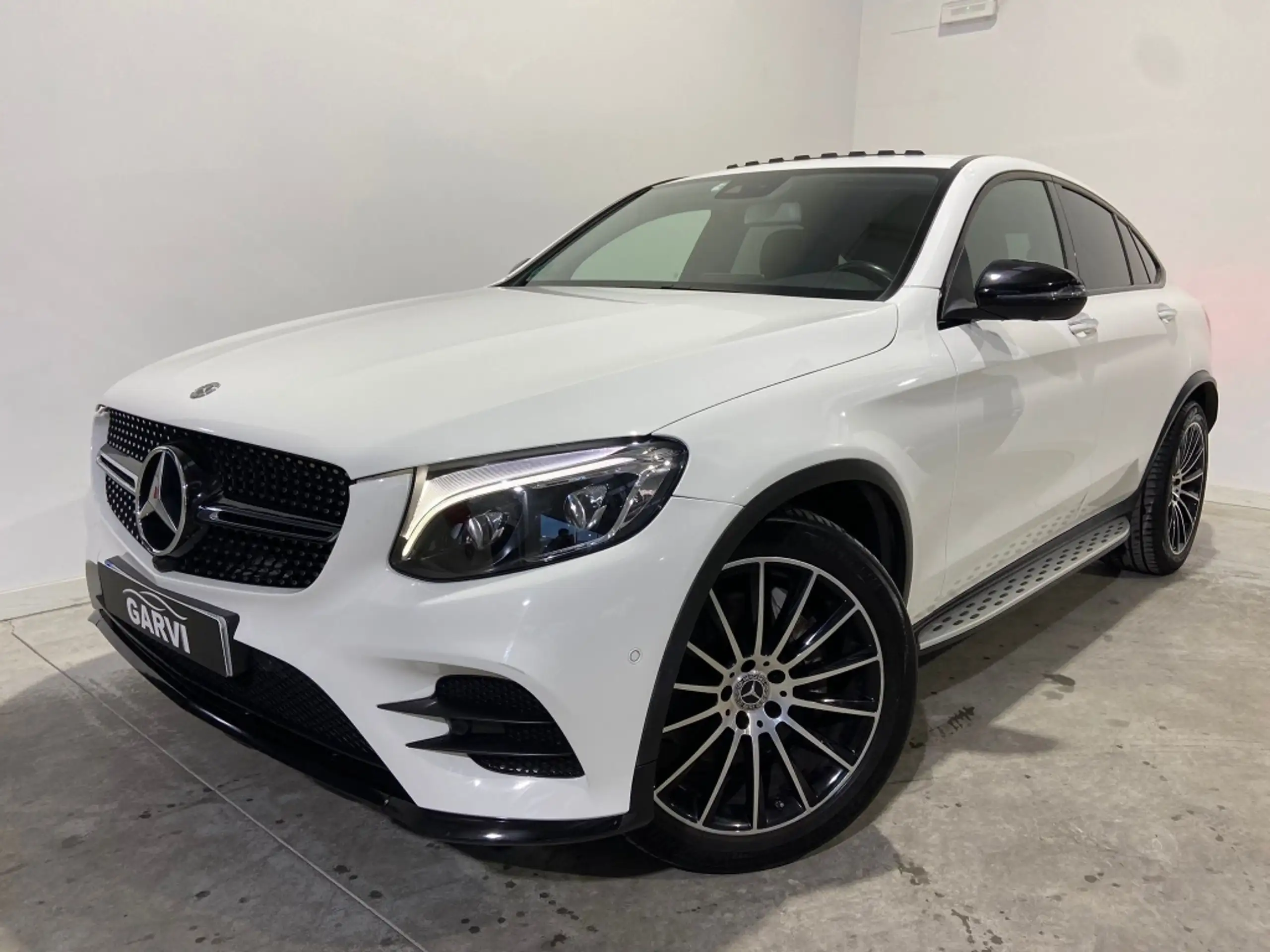 Mercedes-Benz - GLC 350