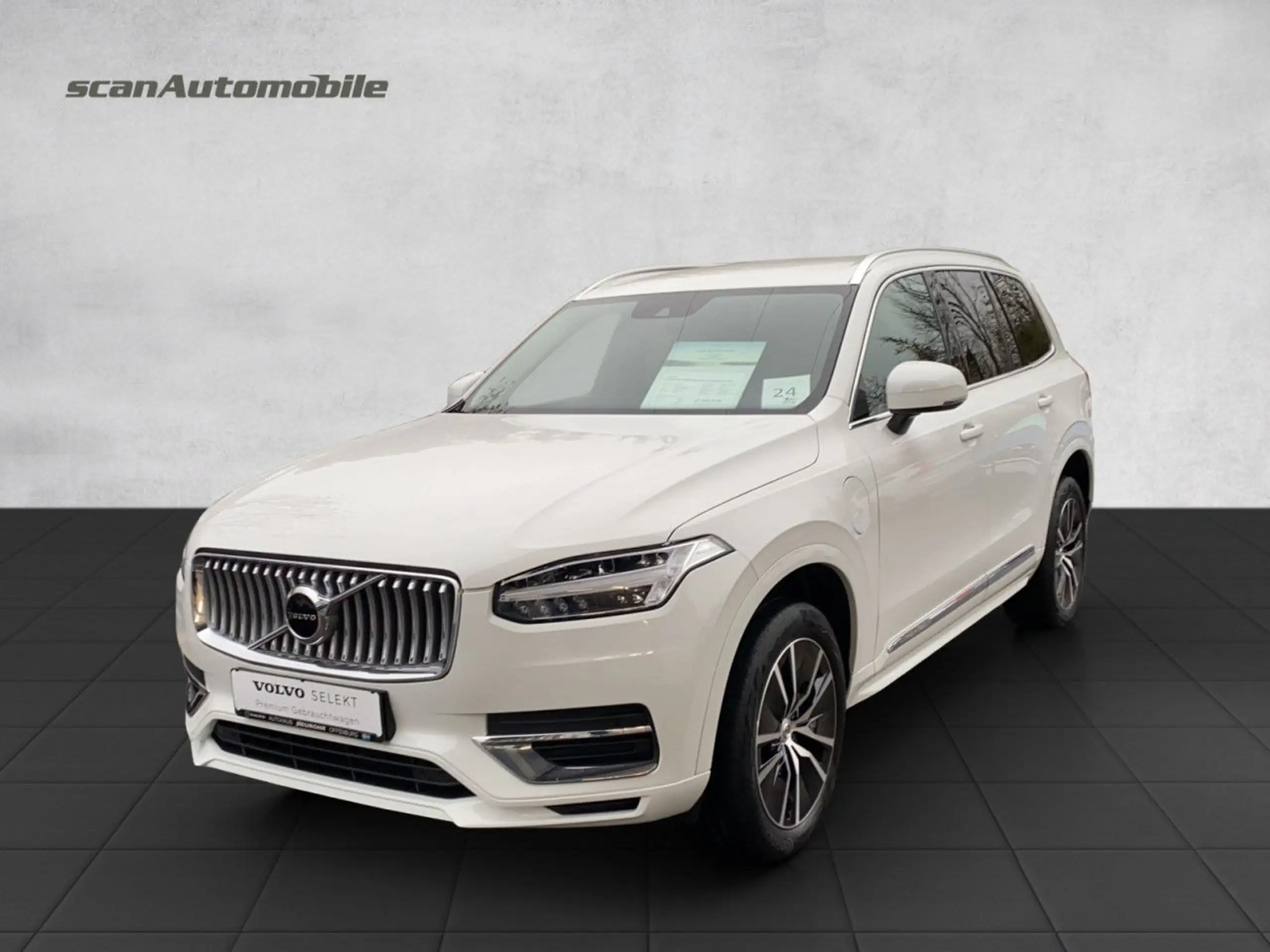 Volvo - XC90