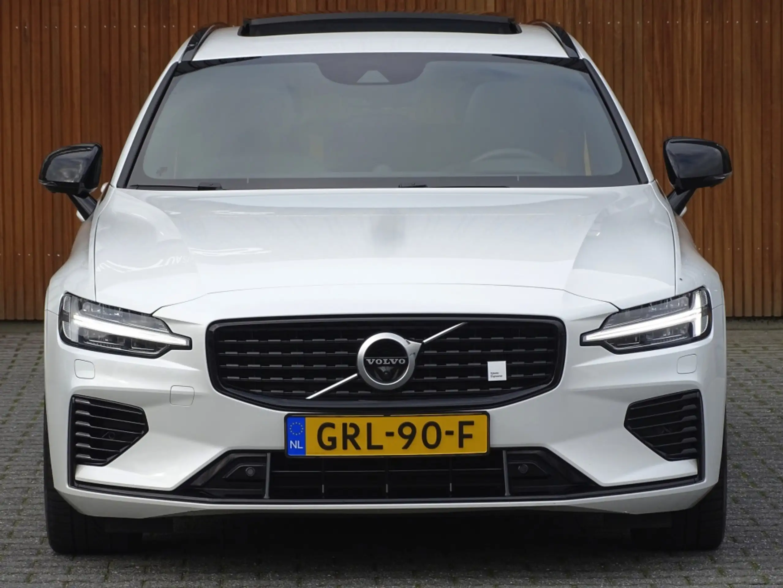 Volvo - V60