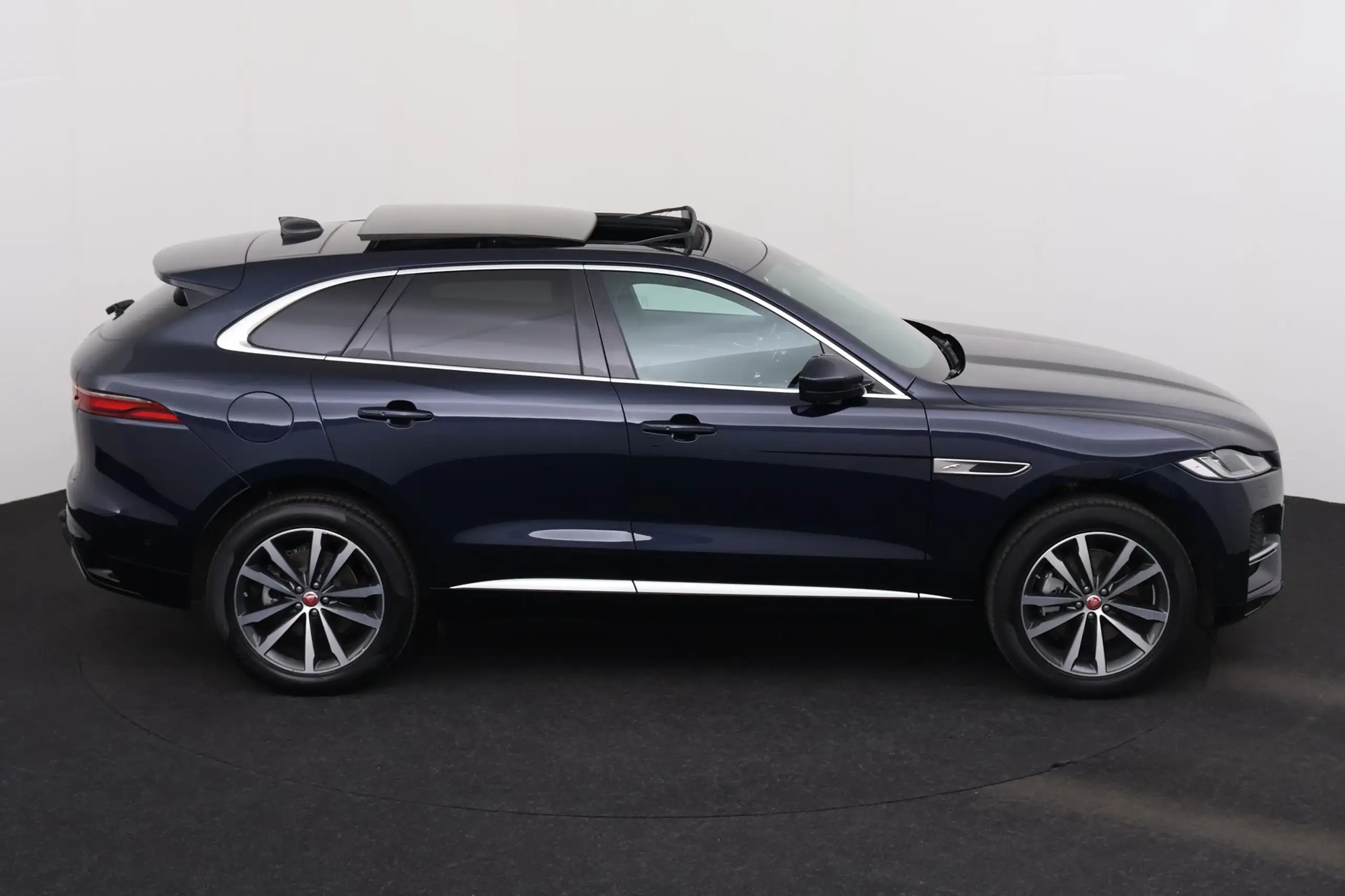 Jaguar - F-Pace